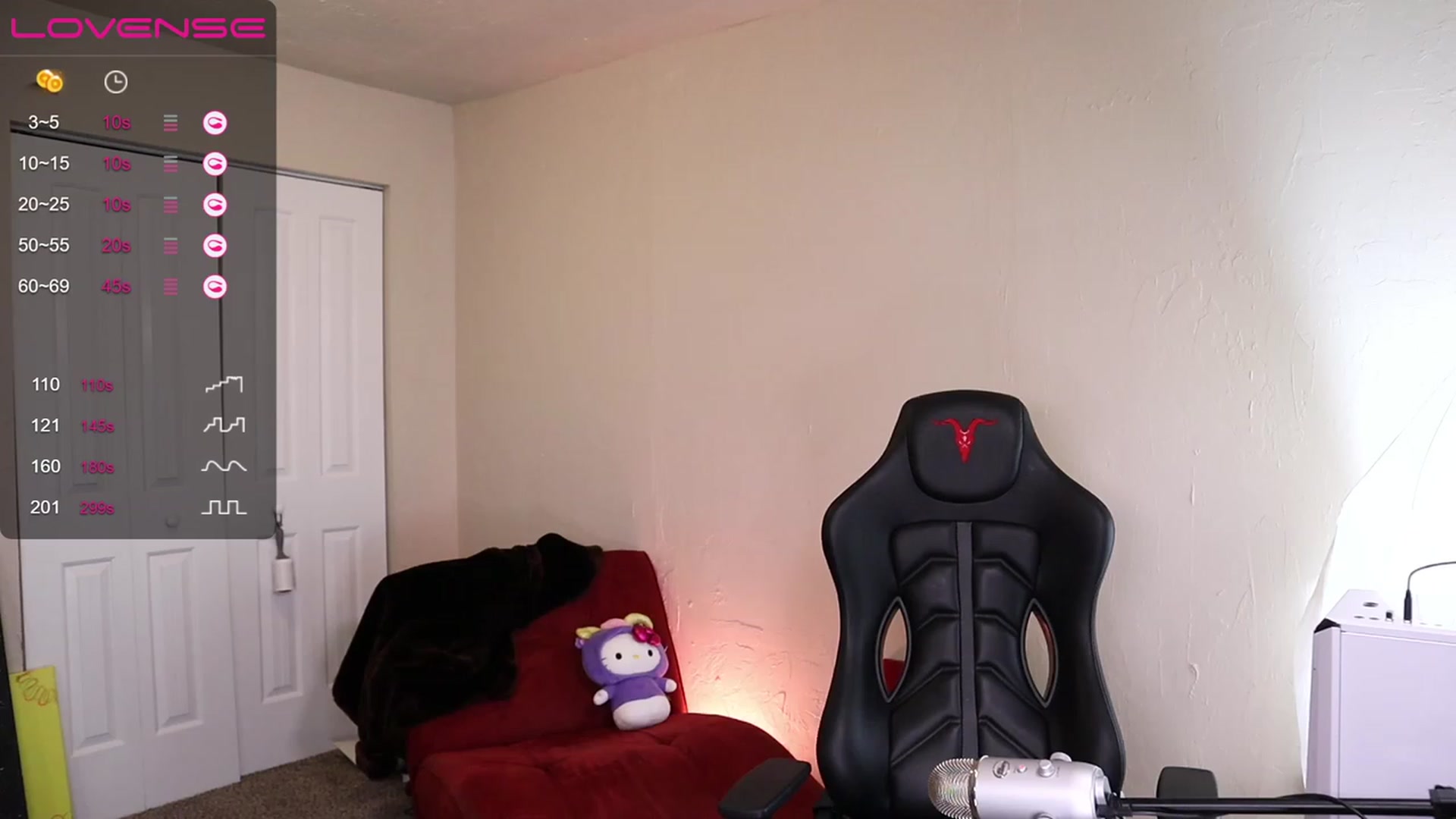 Gallery image thumbnail from Jasmine_Leigh's myfreecams stream on, 12/18/2022, 24:16 image 3 of 20