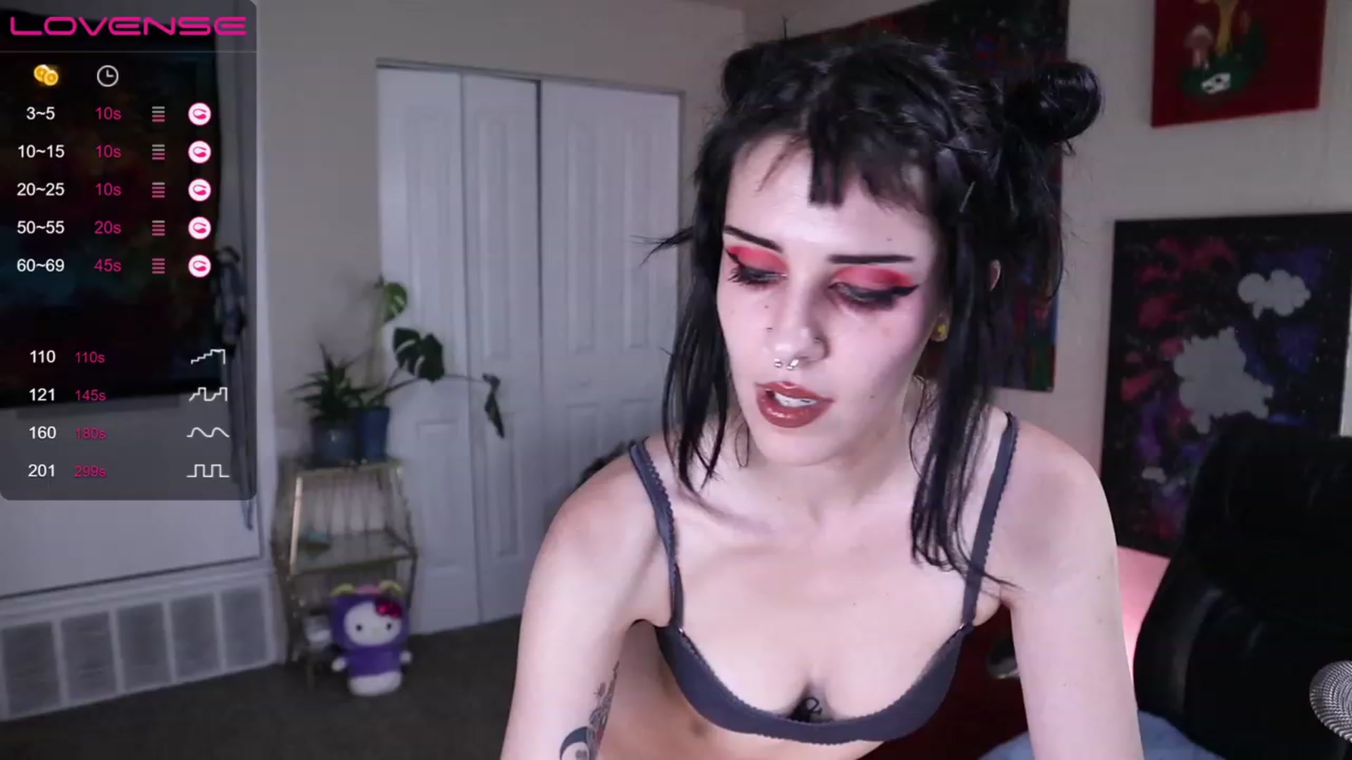 Gallery image thumbnail from Jasmine_Leigh's myfreecams stream on, 01/03/2023, 03:50 image 3 of 20