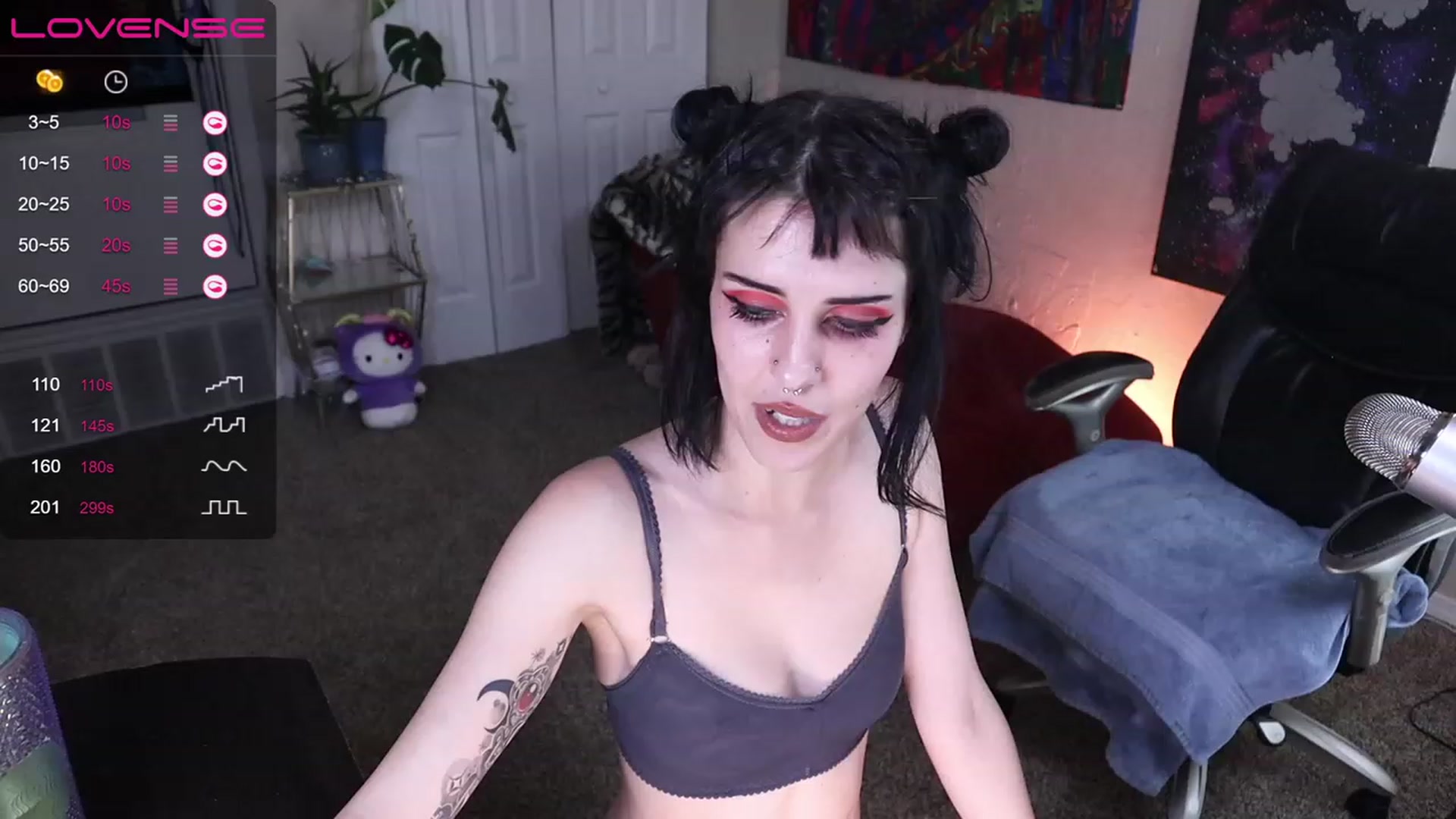 Gallery image thumbnail from Jasmine_Leigh's myfreecams stream on, 01/03/2023, 03:50 image 7 of 20
