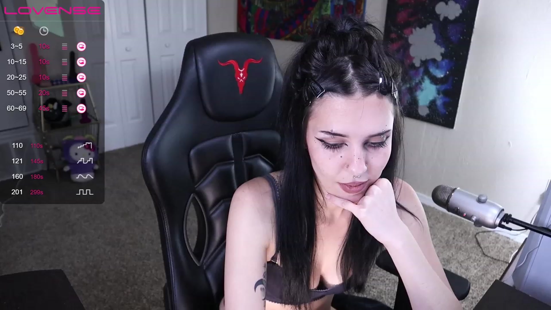 Gallery image thumbnail from Jasmine_Leigh's myfreecams stream on, 01/26/2023, 04:01 image 3 of 20