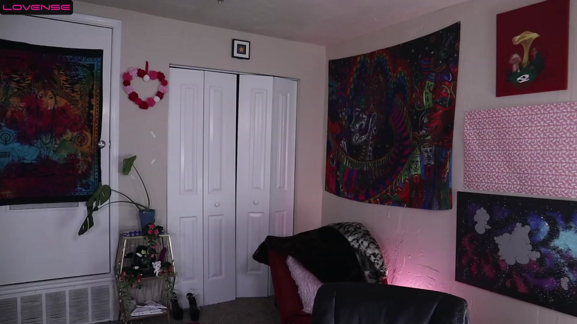 Gallery image thumbnail from Jasmine_Leigh's myfreecams stream on, 04/01/2023, 02:11 image 6 of 20