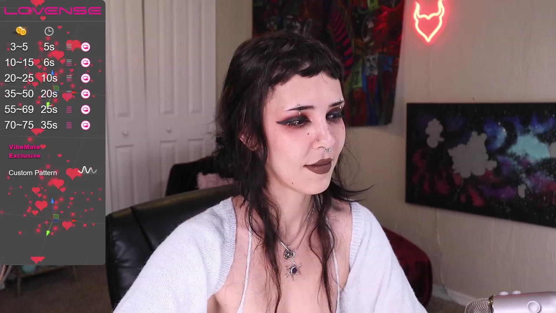 Gallery image thumbnail from Jasmine_Leigh's myfreecams stream on, 05/22/2023, 01:04 image 20 of 20
