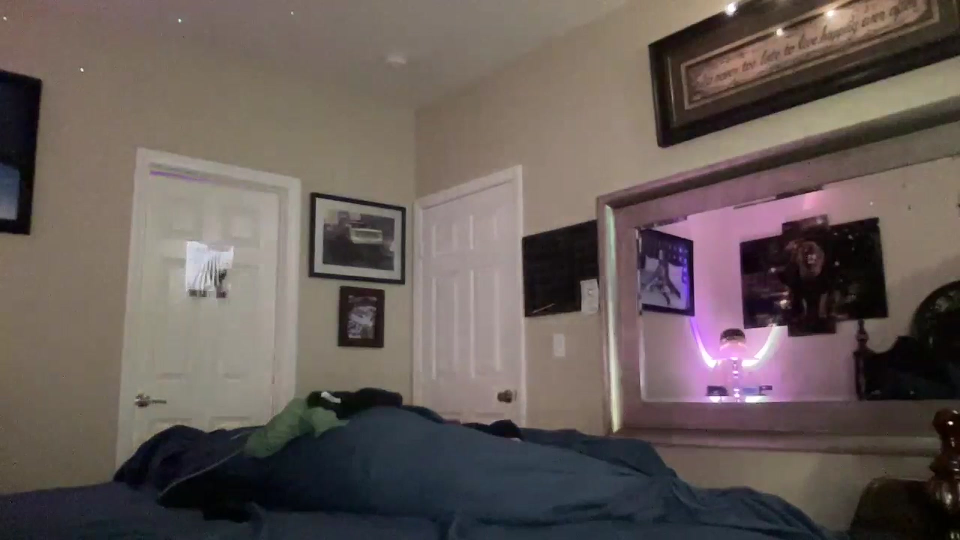 Gallery image thumbnail from Jasmine___'s myfreecams stream on, 08/07/2024, 18:14 image 6 of 20
