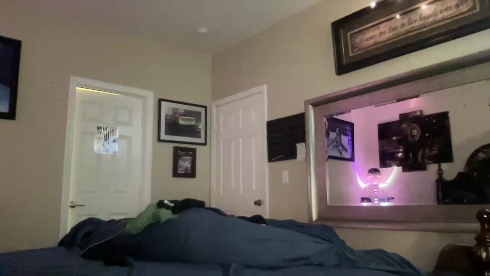 Gallery image thumbnail from Jasmine___'s myfreecams stream on, 08/07/2024, 18:14 image 7 of 20