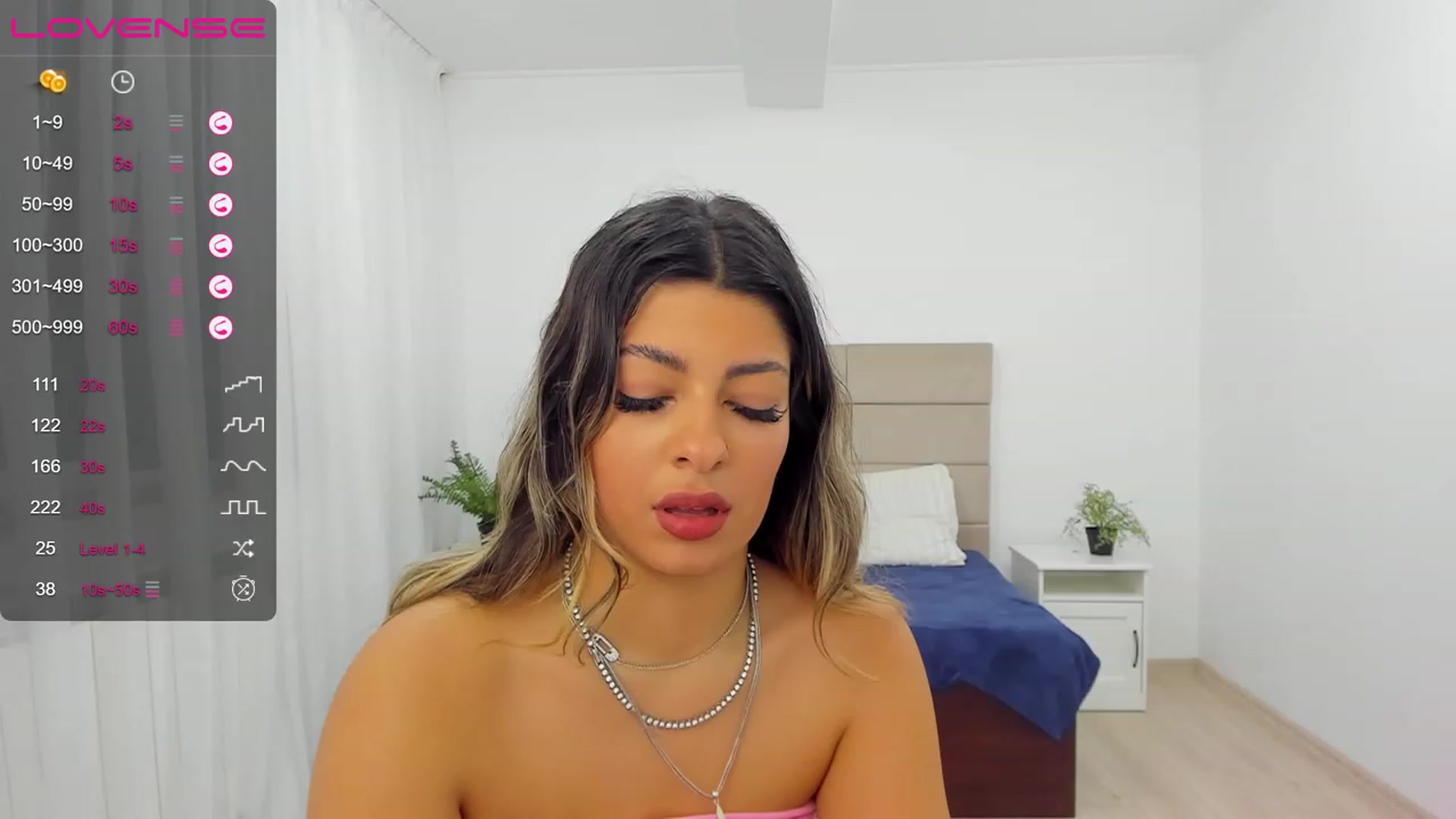 Gallery image thumbnail from Jasmine_z's myfreecams stream on, 12/11/2022, 16:42 image 13 of 20