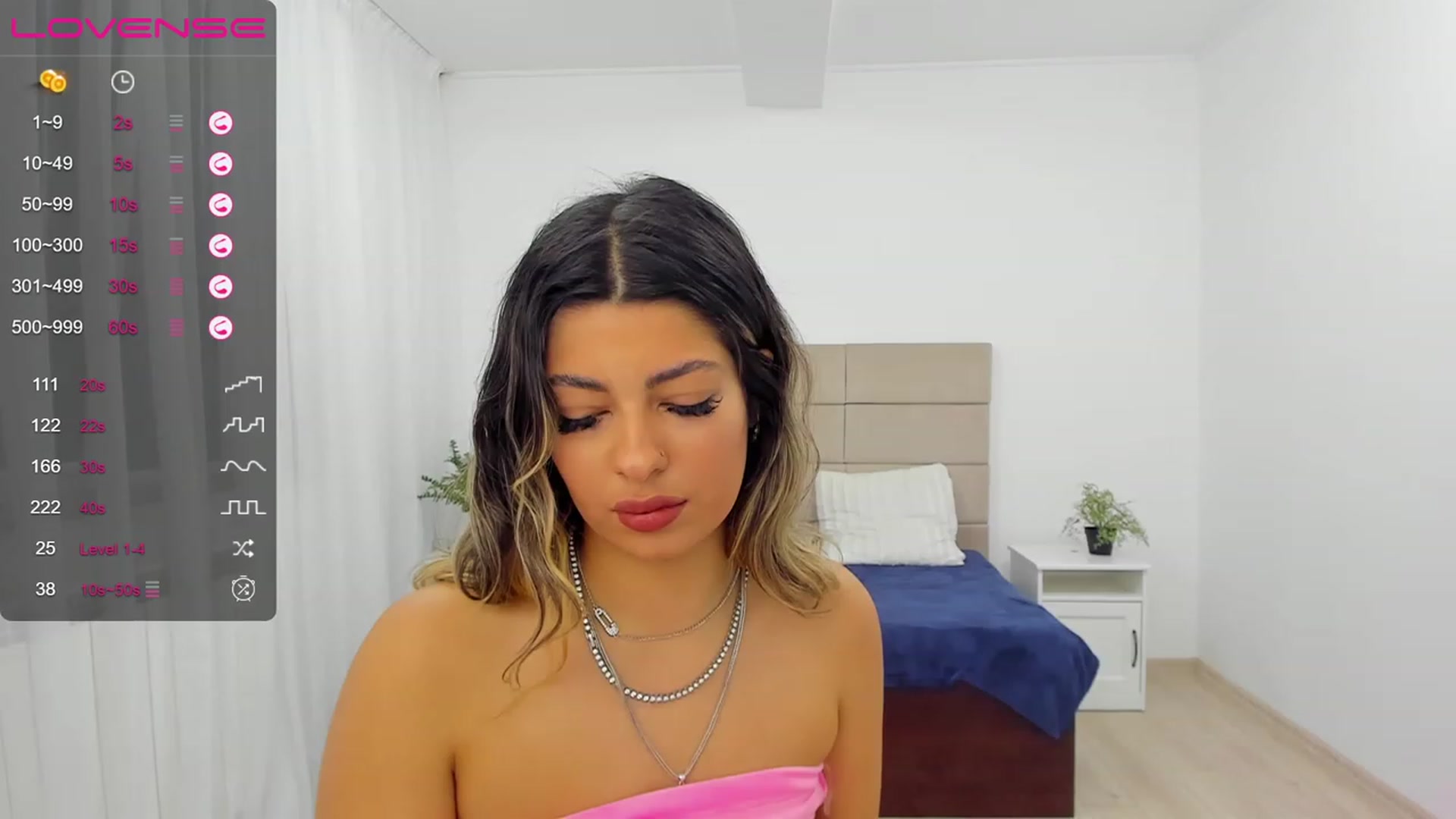 Gallery image thumbnail from Jasmine_z's myfreecams stream on, 12/11/2022, 16:42 image 14 of 20