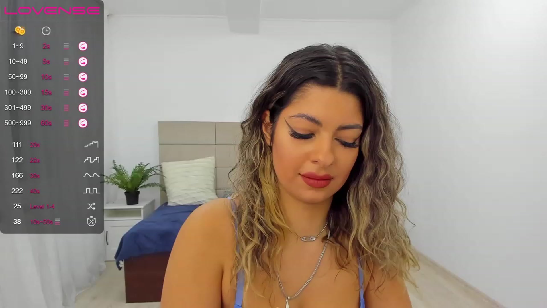 Gallery image thumbnail from Jasmine_z's myfreecams stream on, 12/15/2022, 19:11 image 6 of 20