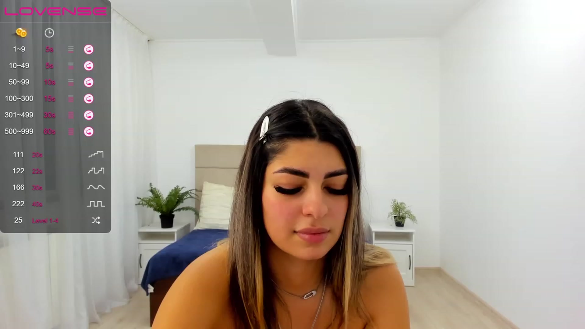 Gallery image thumbnail from Jasmine_z's myfreecams stream on, 12/22/2022, 17:05 image 20 of 20
