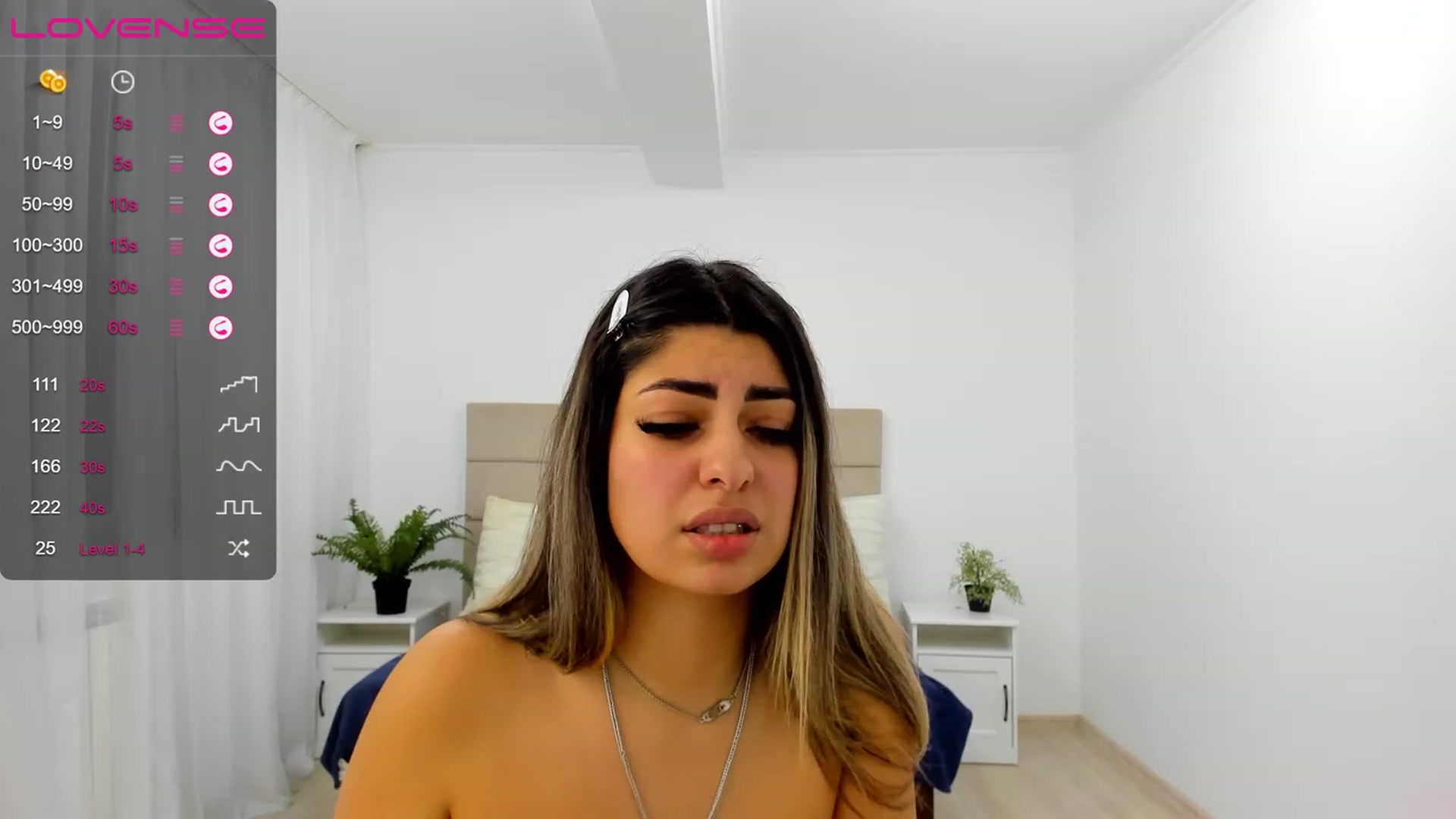 Gallery image thumbnail from Jasmine_z's myfreecams stream on, 12/22/2022, 17:05 image 8 of 20