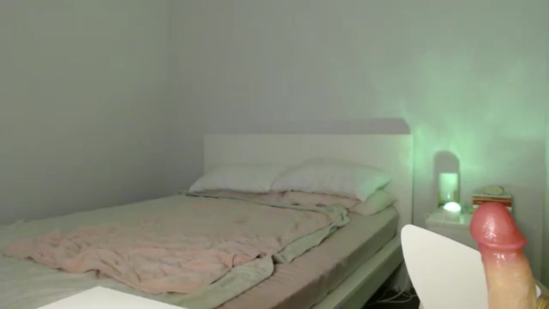 Gallery image thumbnail from Jasmineyumm's myfreecams stream on, 06/02/2025, 08:01 image 17 of 20
