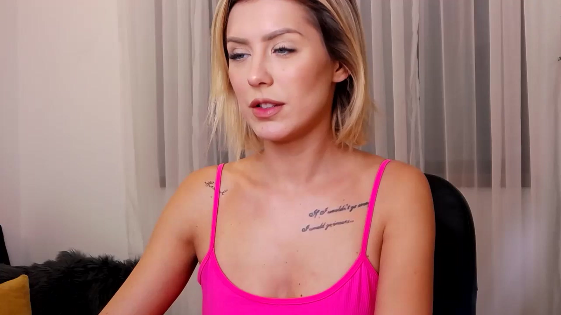 Gallery image thumbnail from Jass_mine's myfreecams stream on, 10/23/2024, 13:29 image 4 of 20