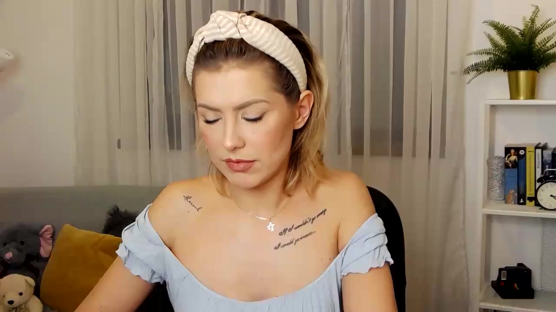 Gallery image thumbnail from Jass_mine's myfreecams stream on, 01/16/2025, 13:36 image 12 of 20