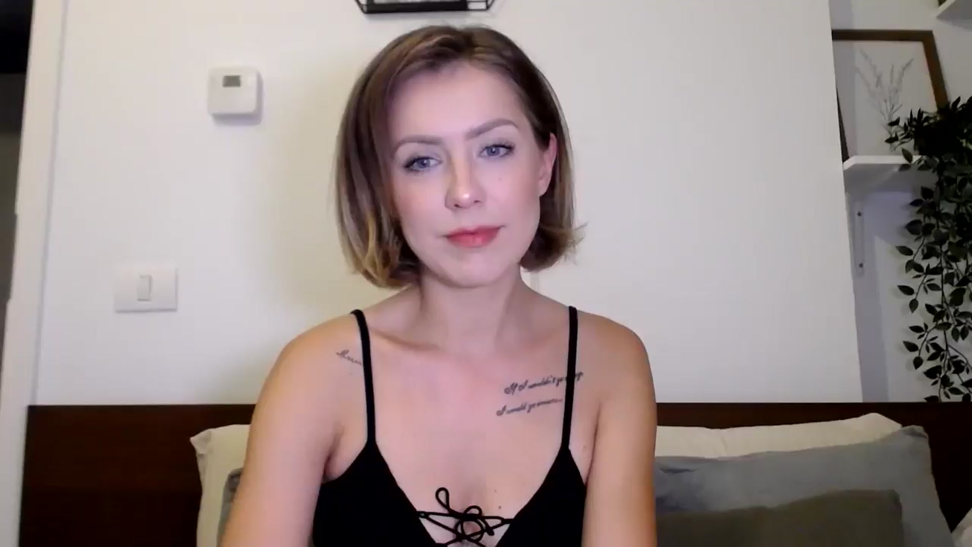 Gallery image thumbnail from Jass_mine's myfreecams stream on, 09/10/2025, 11:11 image 1 of 20