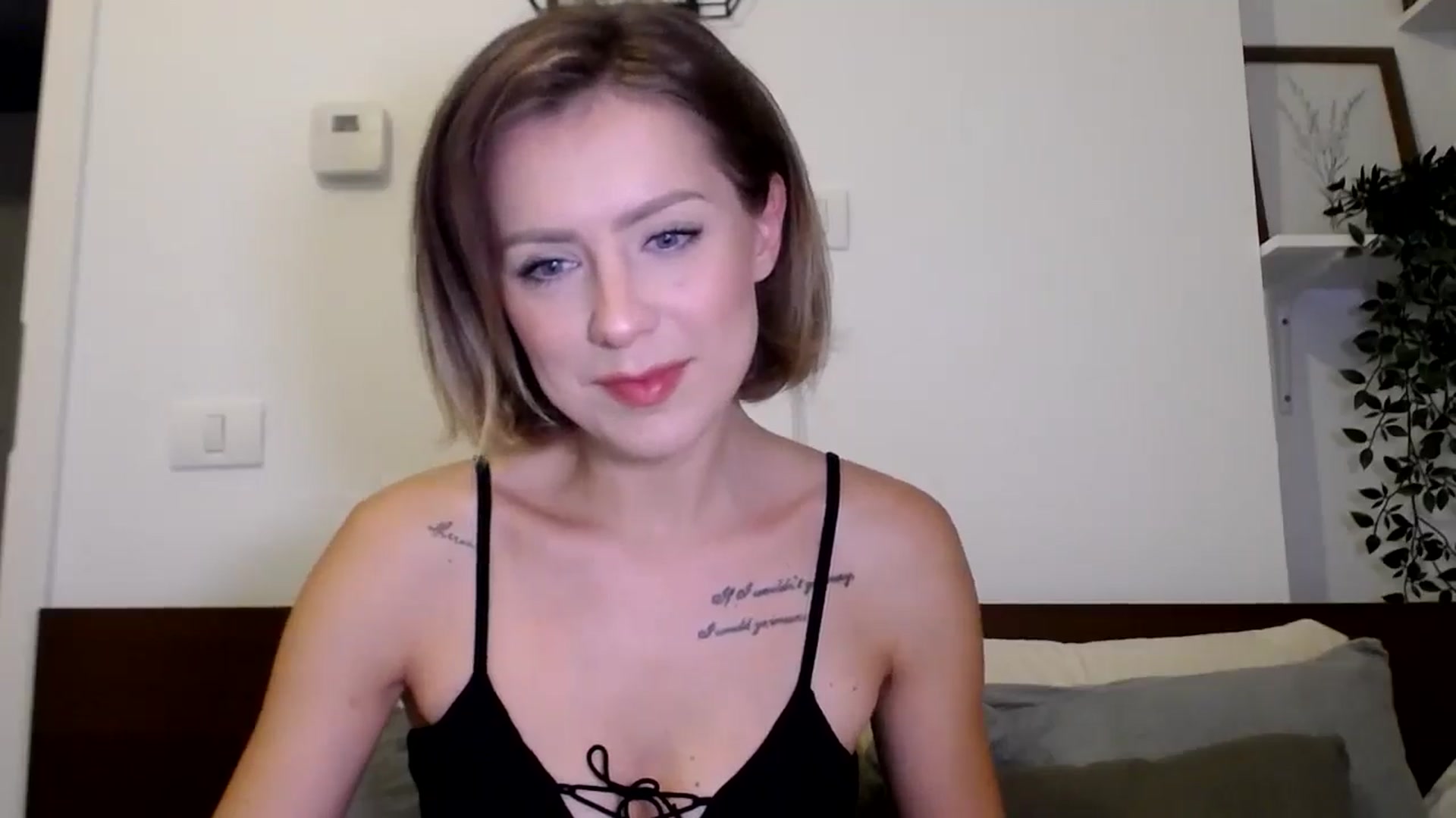 Gallery image thumbnail from Jass_mine's myfreecams stream on, 09/10/2025, 11:11 image 7 of 20