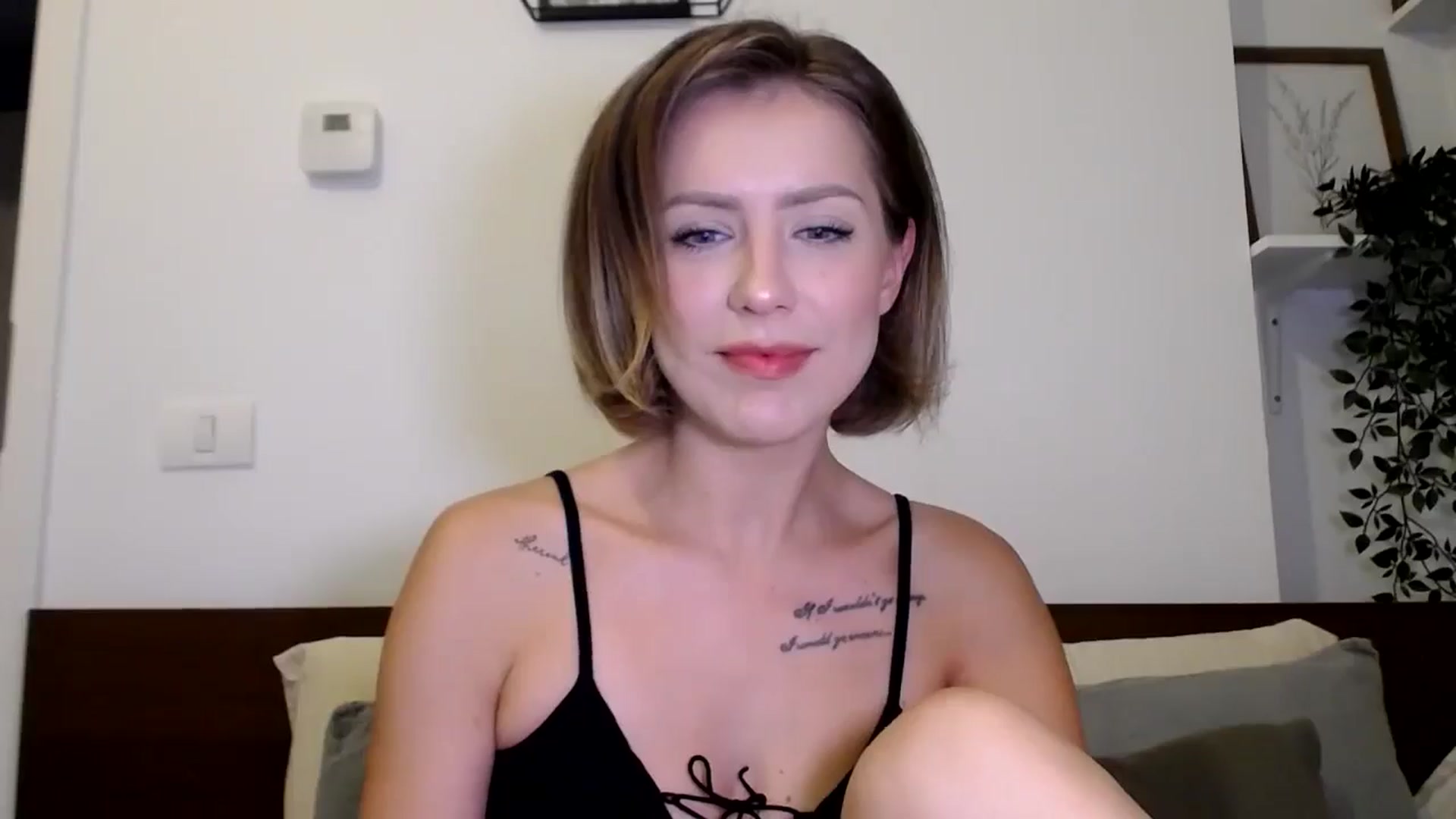Gallery image thumbnail from Jass_mine's myfreecams stream on, 09/10/2025, 11:11 image 12 of 20