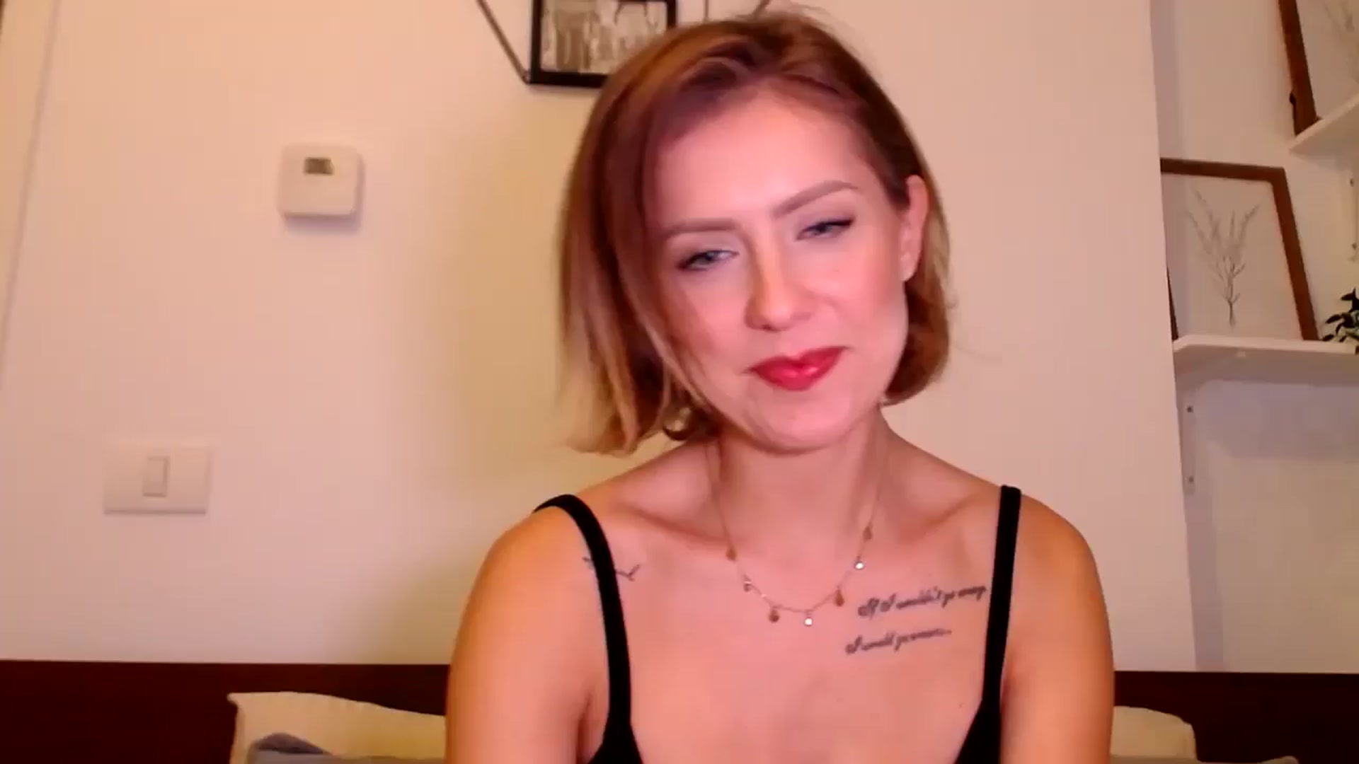 Gallery image thumbnail from Jass_mine's myfreecams stream on, 09/16/2025, 13:19 image 4 of 20
