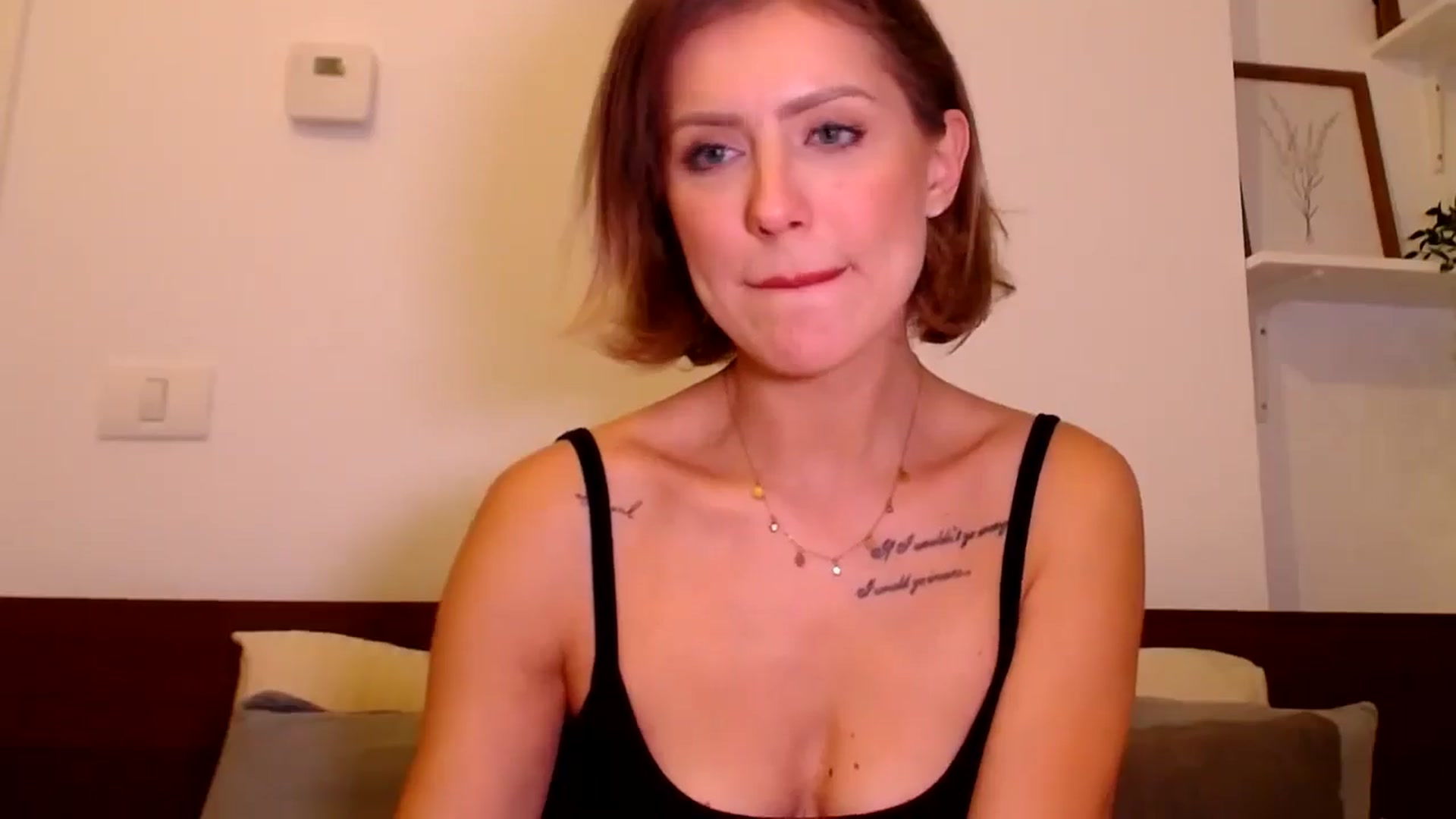 Gallery image thumbnail from Jass_mine's myfreecams stream on, 09/16/2025, 13:19 image 10 of 20