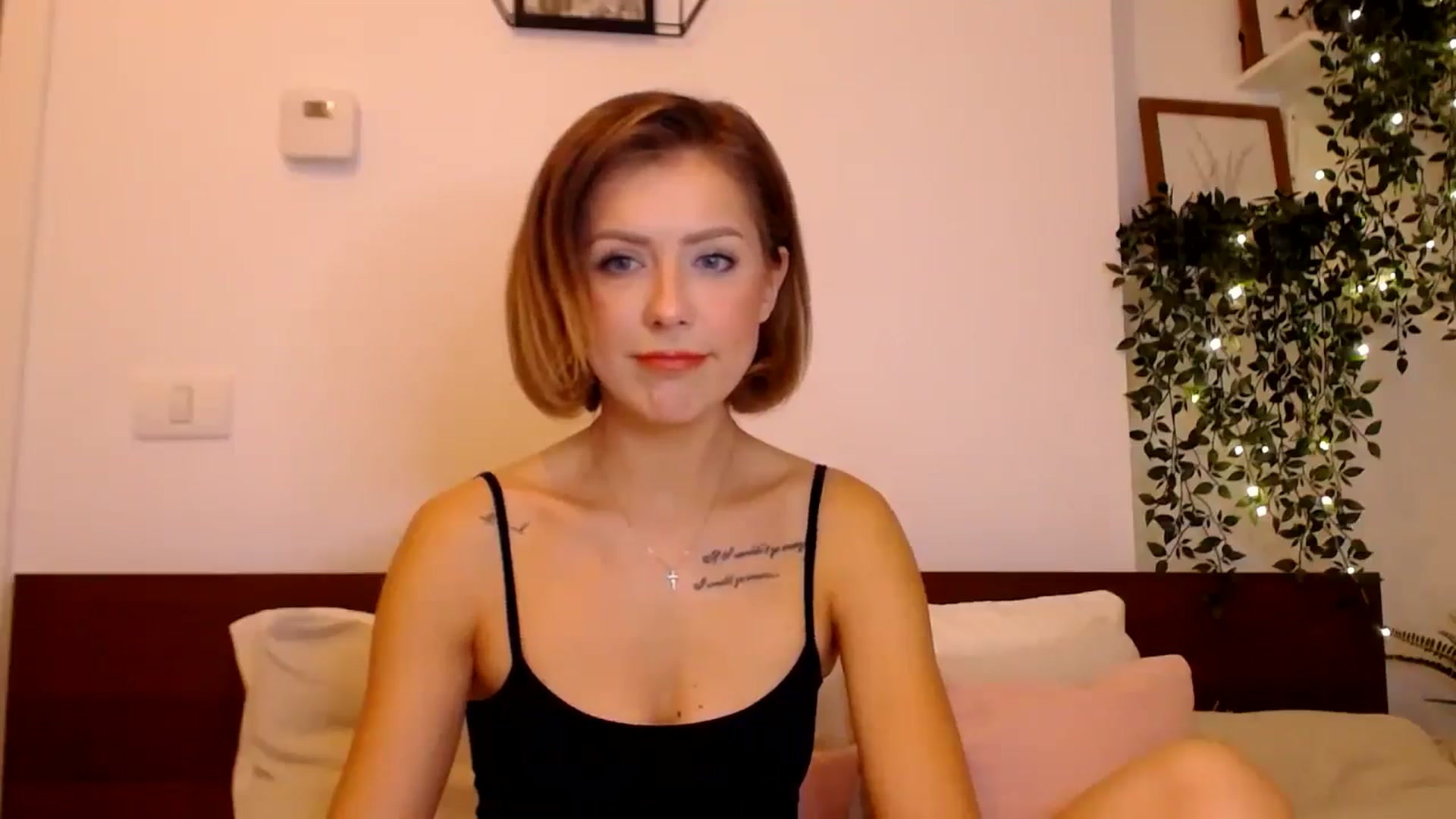 Gallery image thumbnail from Jass_mine's myfreecams stream on, 09/23/2025, 12:16 image 6 of 20