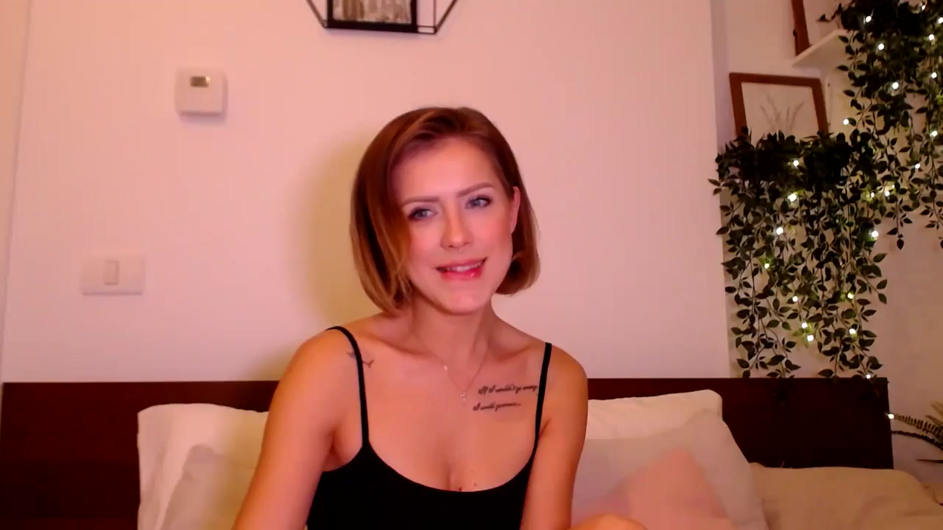 Gallery image thumbnail from Jass_mine's myfreecams stream on, 09/23/2025, 13:26 image 8 of 20