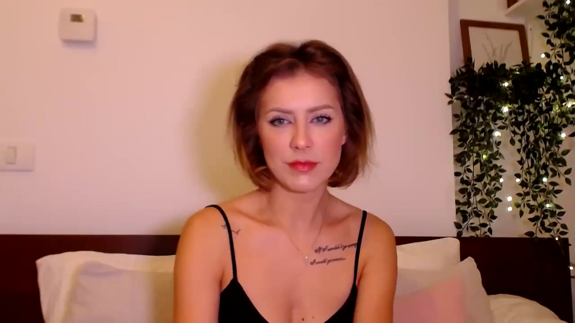 Gallery image thumbnail from Jass_mine's myfreecams stream on, 09/24/2025, 09:39 image 11 of 20
