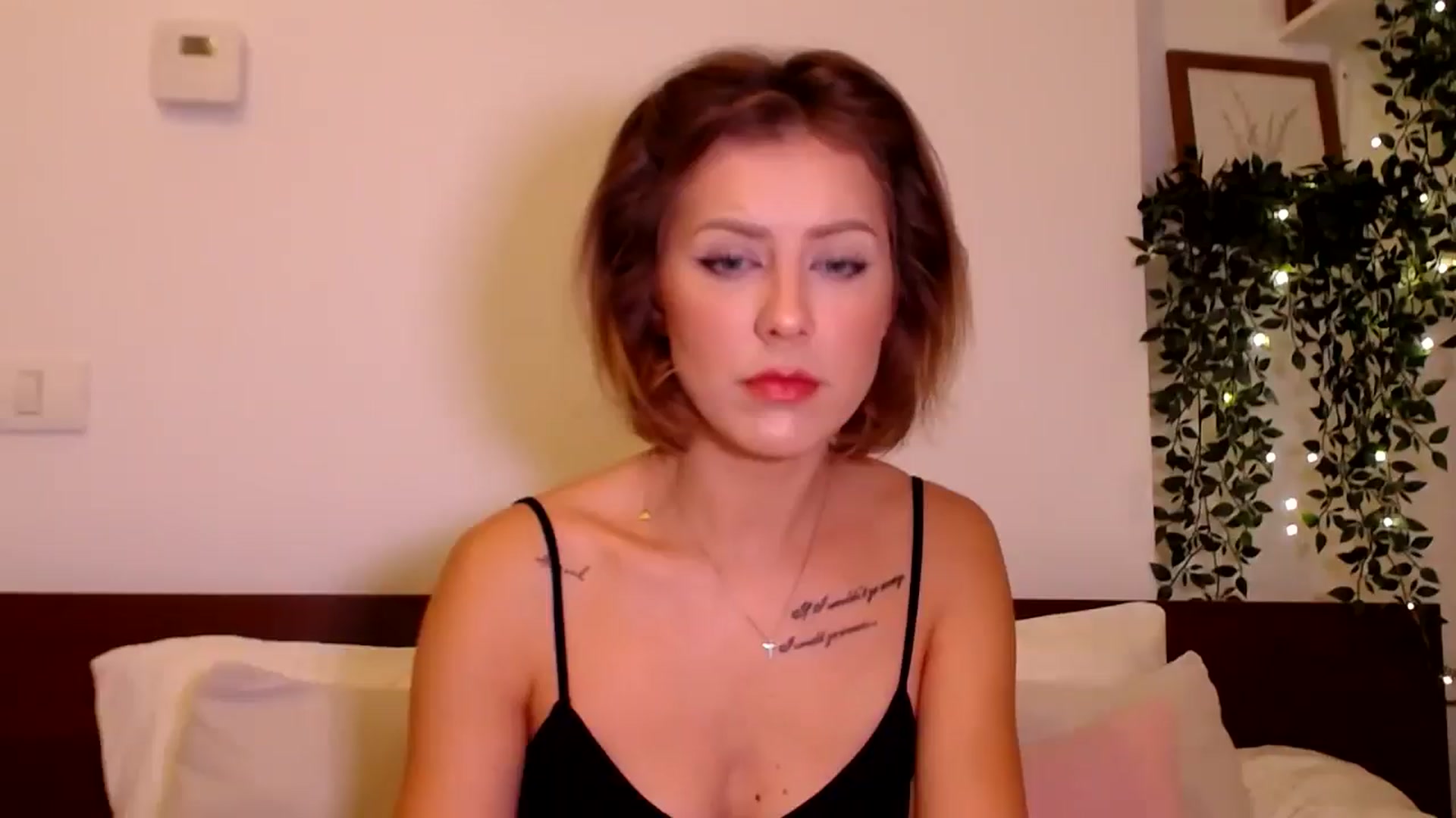 Gallery image thumbnail from Jass_mine's myfreecams stream on, 09/24/2025, 09:39 image 9 of 20