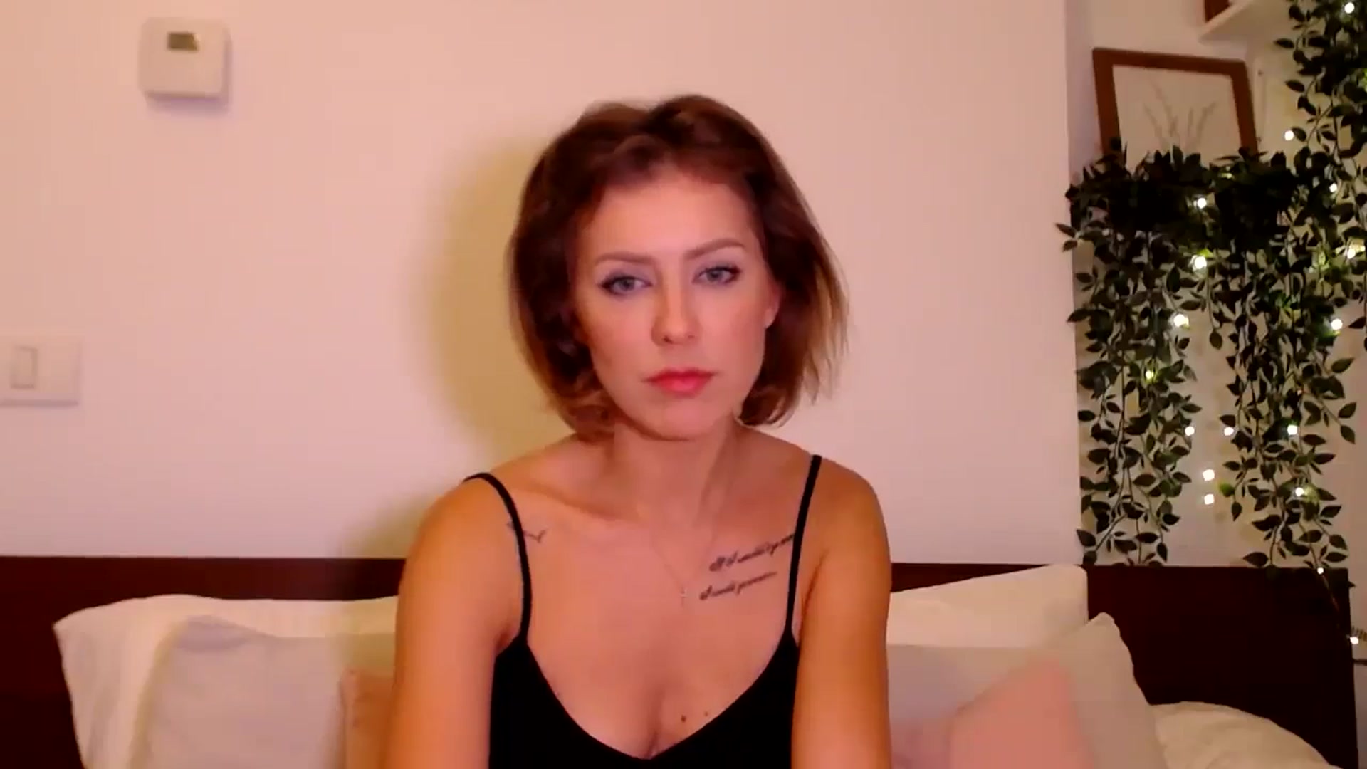 Gallery image thumbnail from Jass_mine's myfreecams stream on, 09/24/2025, 11:29 image 17 of 20