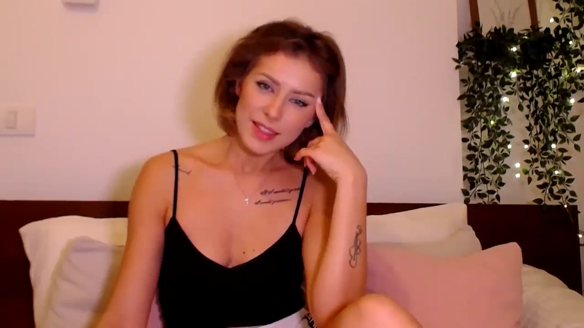 Gallery image thumbnail from Jass_mine's myfreecams stream on, 09/24/2025, 12:27 image 19 of 20