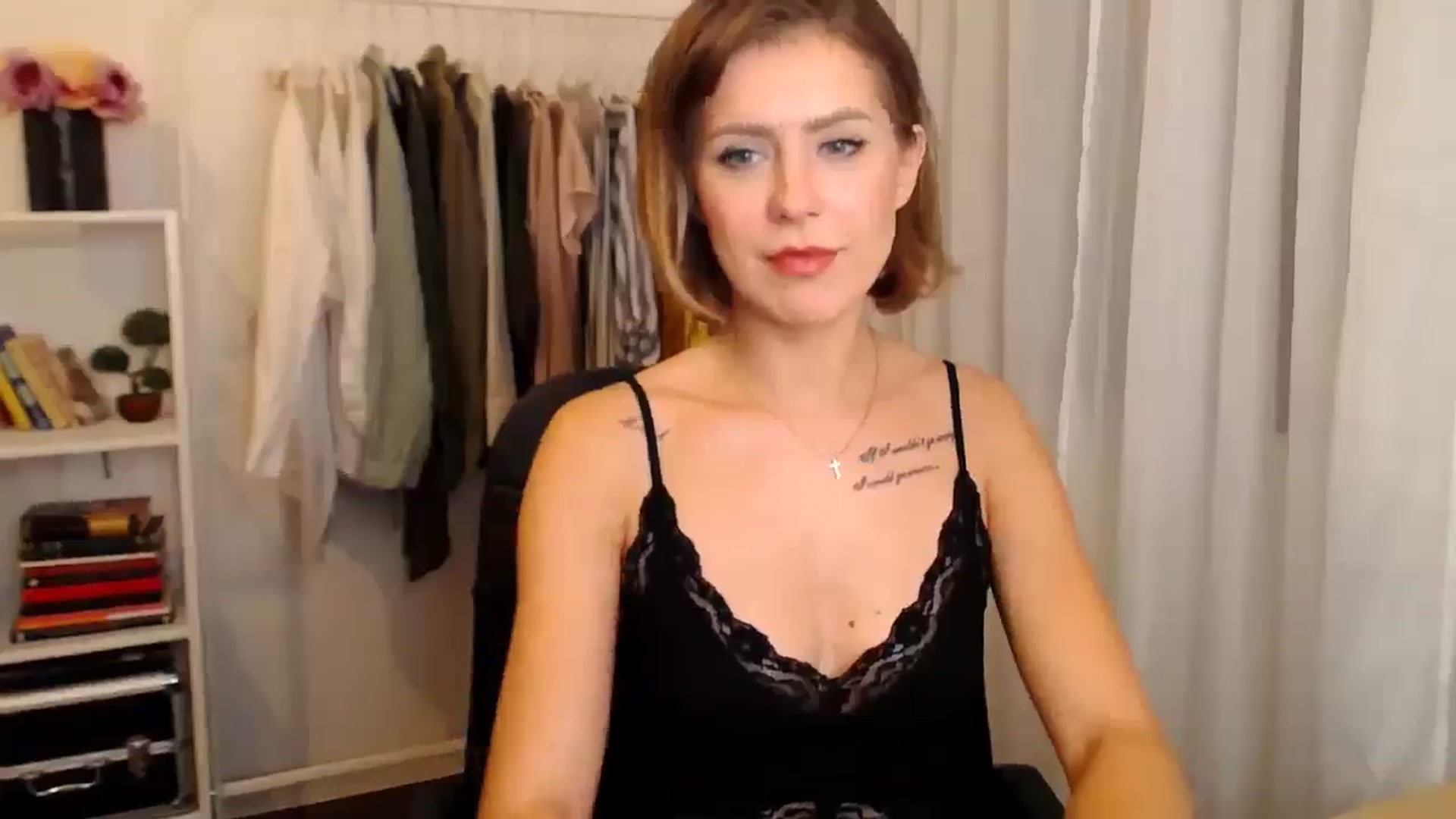 Gallery image thumbnail from Jass_mine's myfreecams stream on, 09/26/2025, 15:08 image 5 of 20