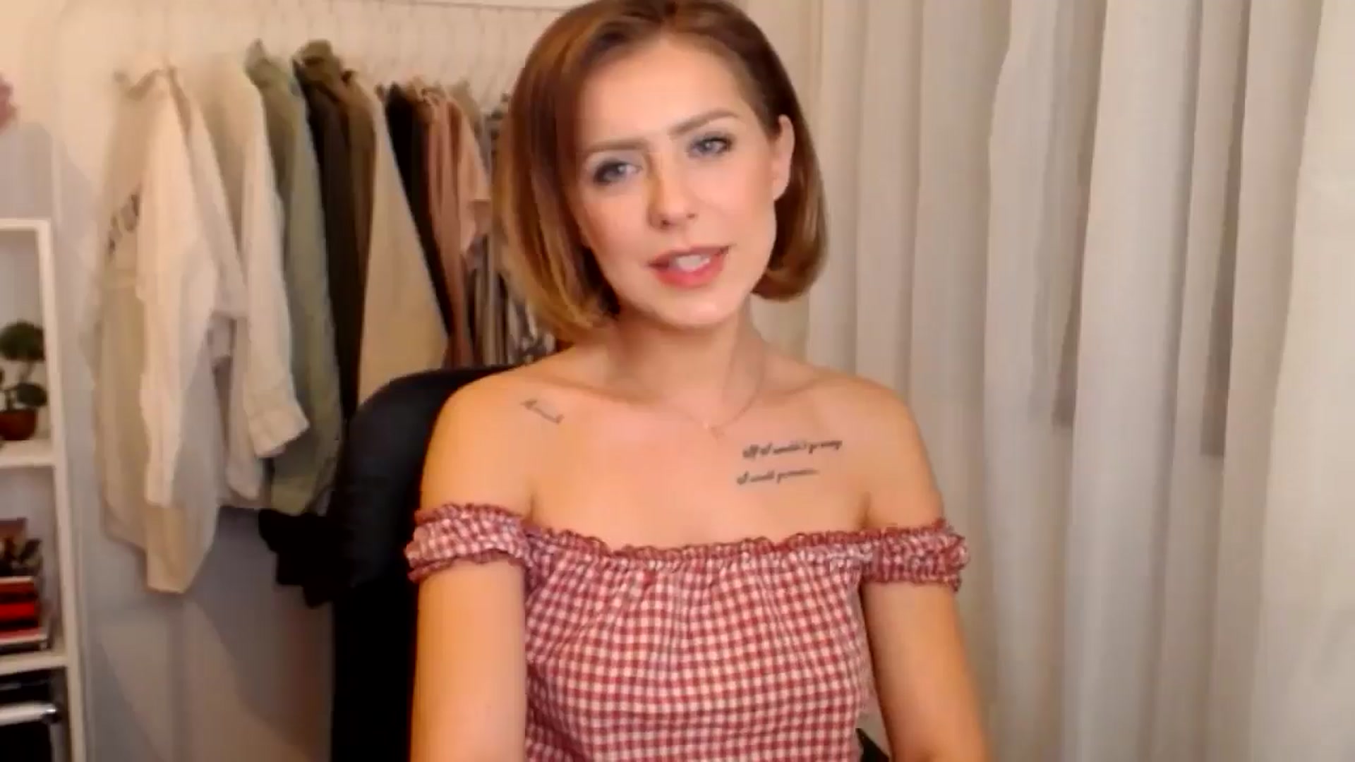 Gallery image thumbnail from Jass_mine's myfreecams stream on, 09/29/2025, 12:55 image 5 of 20