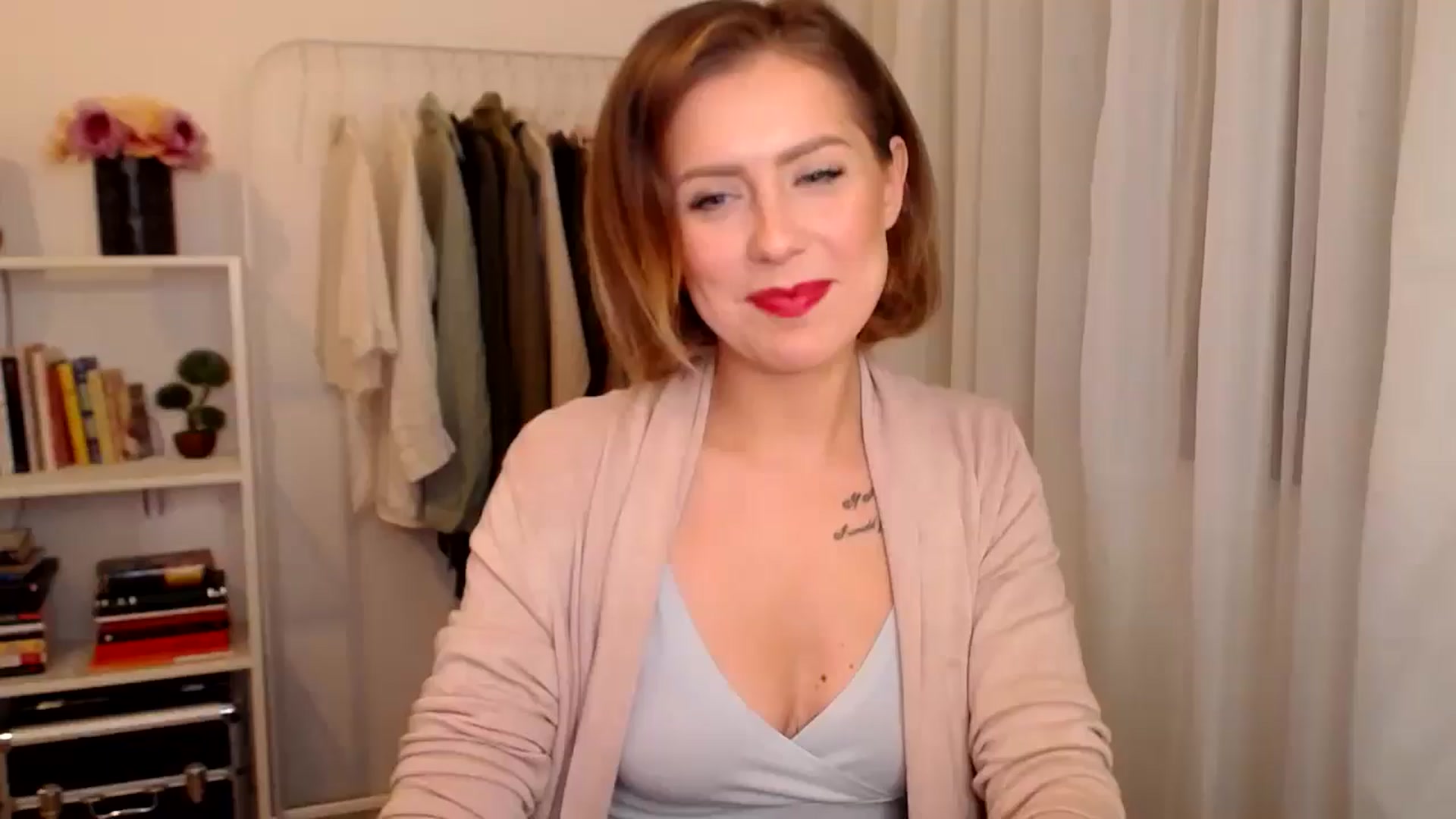 Gallery image thumbnail from Jass_mine's myfreecams stream on, 10/07/2025, 12:42 image 6 of 20
