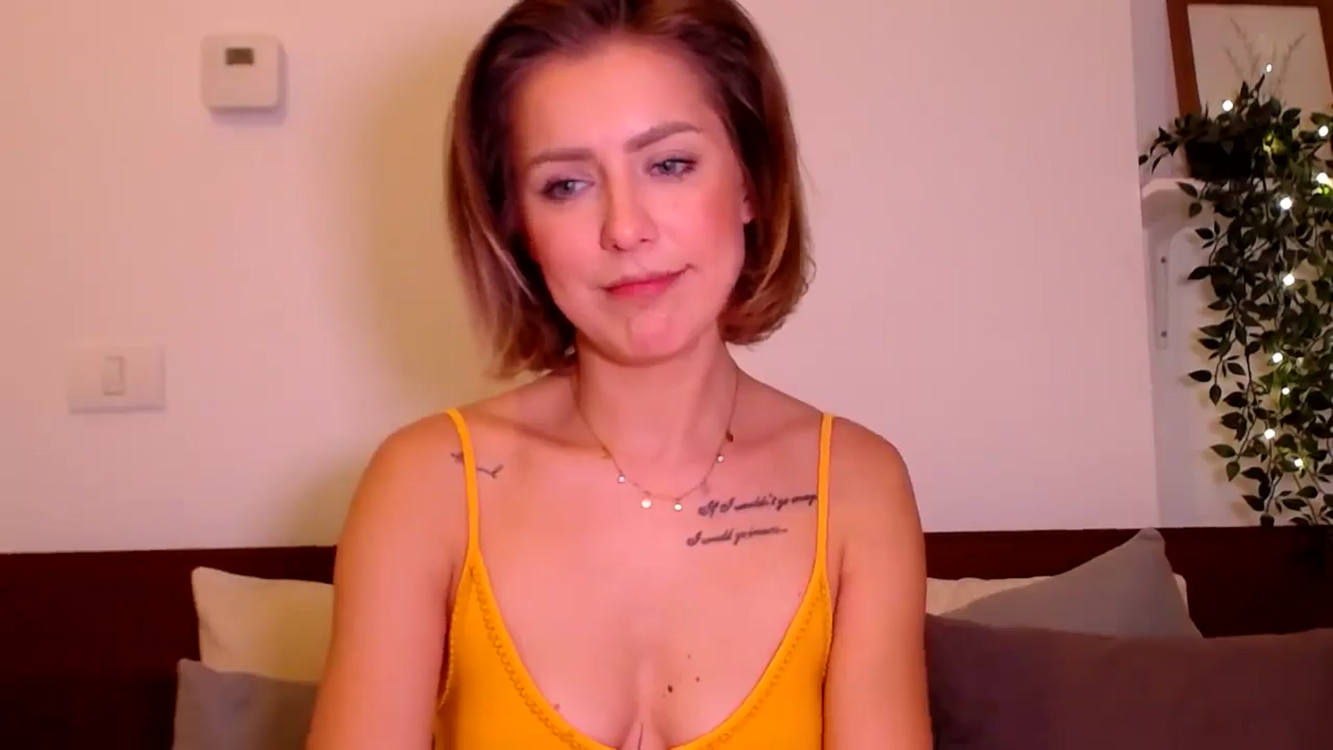 Gallery image thumbnail from Jass_mine's myfreecams stream on, 10/14/2025, 13:26 image 4 of 20