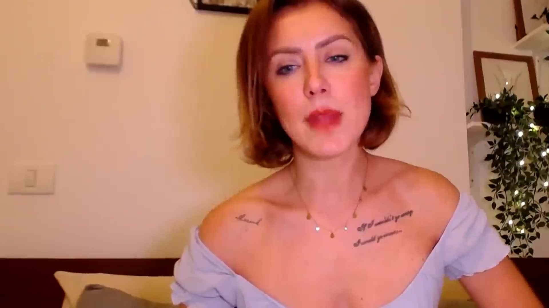 Gallery image thumbnail from Jass_mine's myfreecams stream on, 10/17/2025, 13:44 image 7 of 20