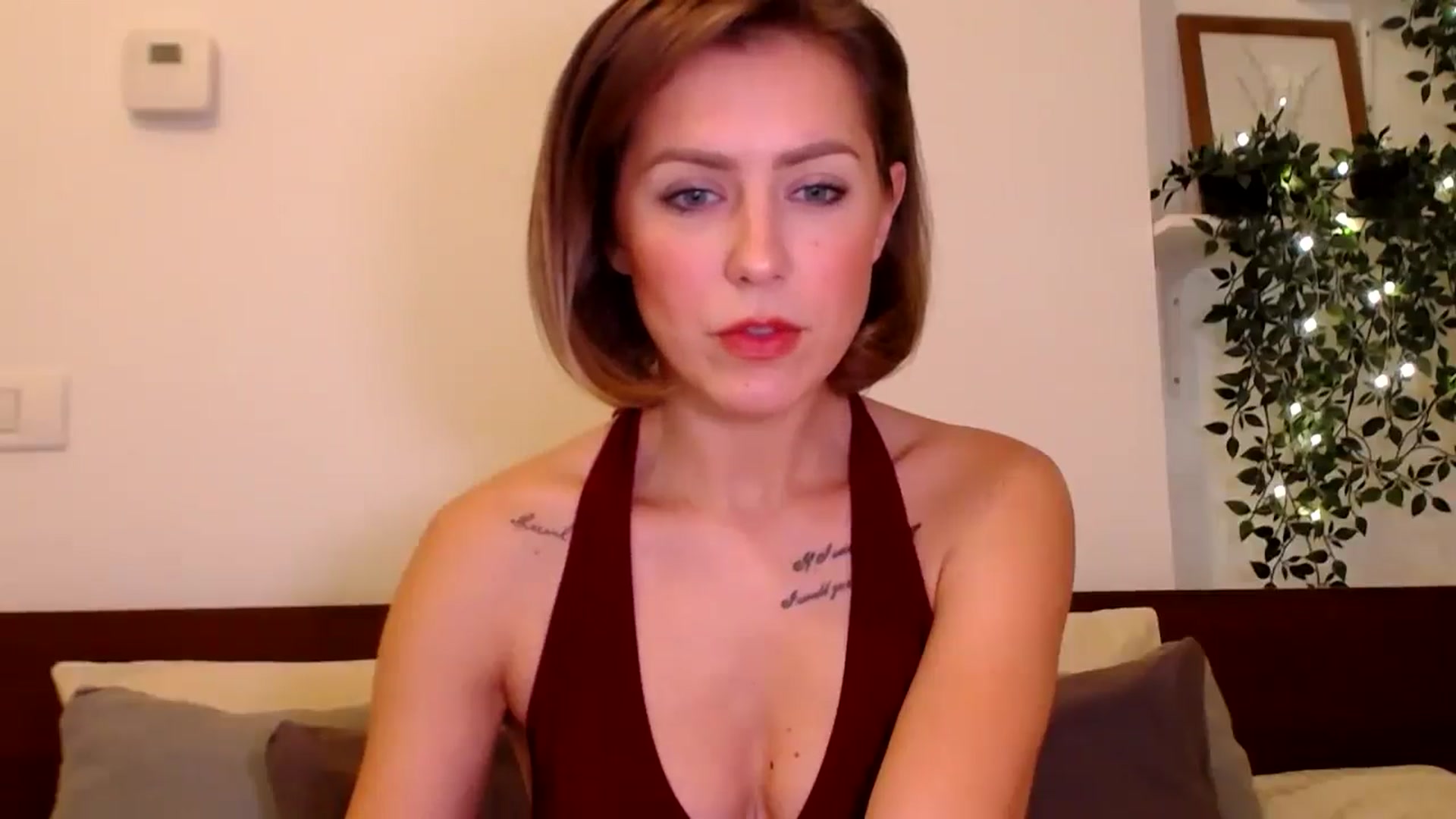 Gallery image thumbnail from Jass_mine's myfreecams stream on, 10/18/2025, 13:54 image 10 of 20
