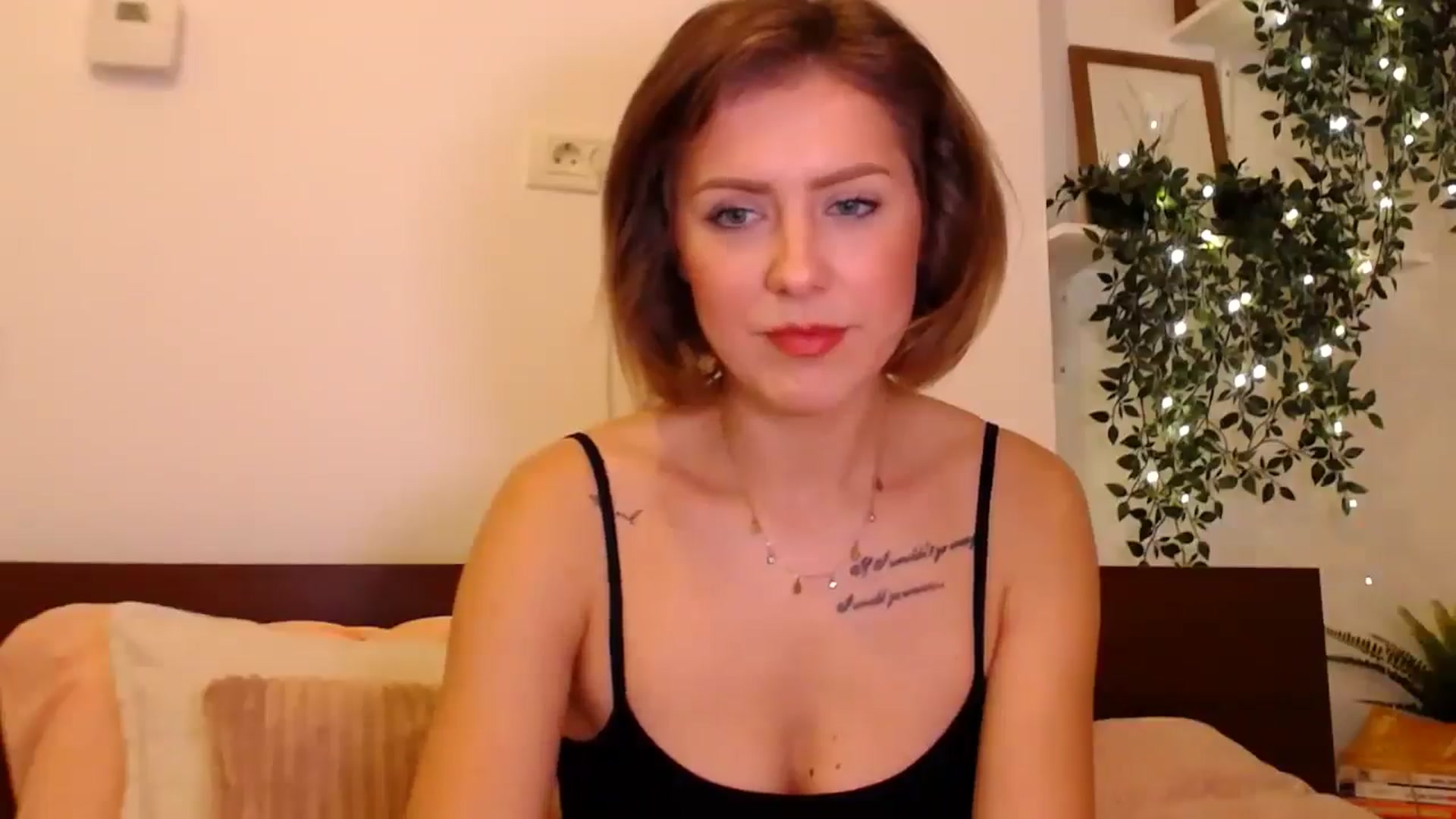 Gallery image thumbnail from Jass_mine's myfreecams stream on, 10/21/2025, 13:24 image 9 of 20