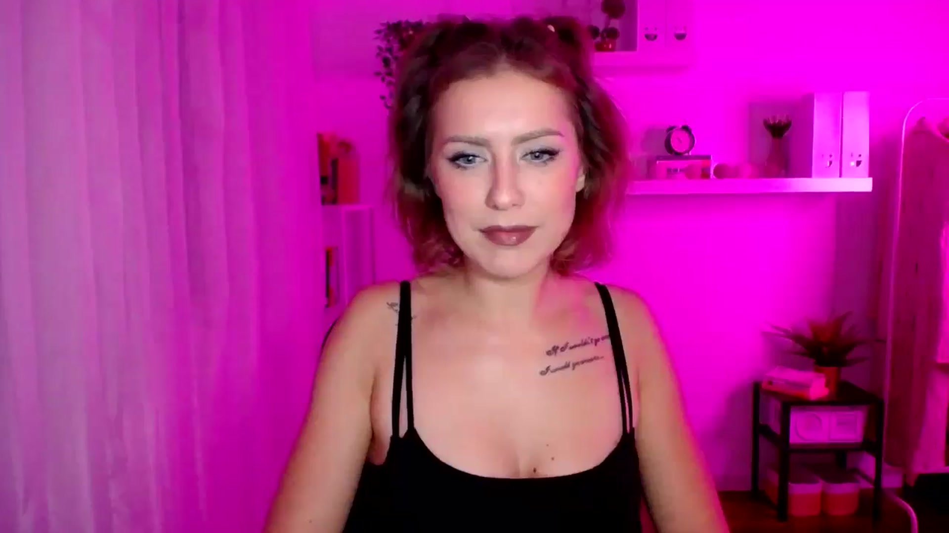 Gallery image thumbnail from Jass_mine's myfreecams stream on, 10/30/2025, 20:04 image 5 of 20