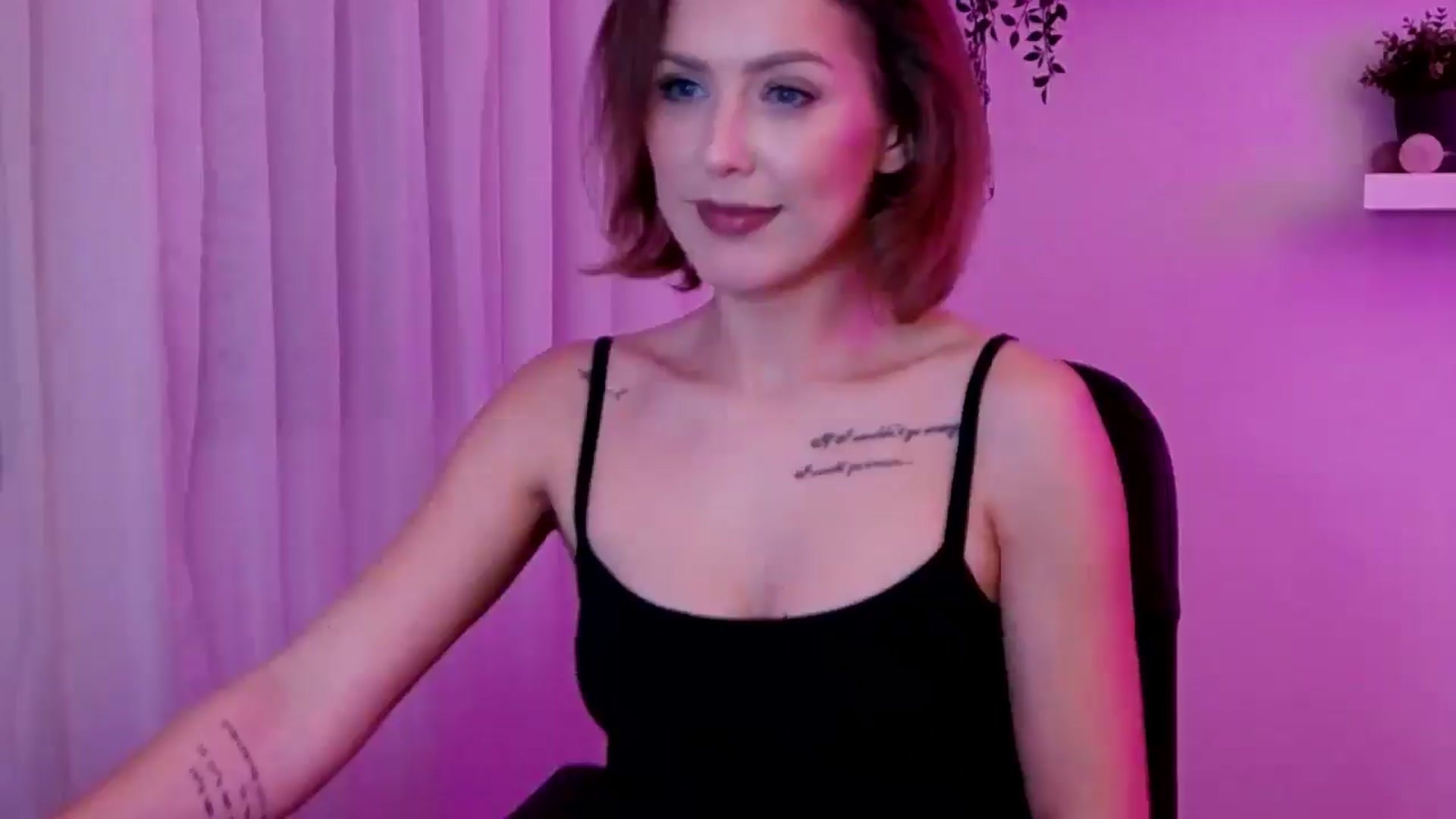 Gallery image thumbnail from Jass_mine's myfreecams stream on, 11/11/2025, 13:44 image 10 of 20