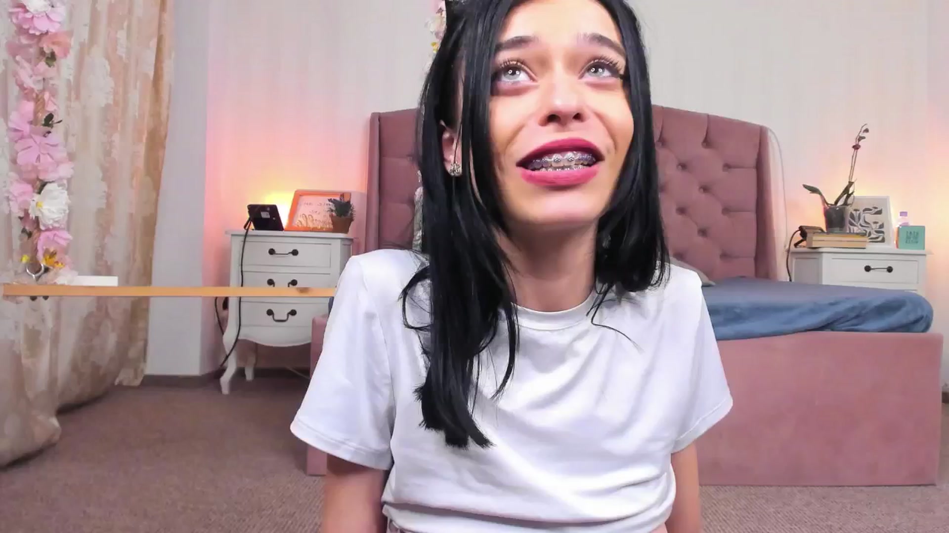 Gallery image thumbnail from Jassyejoe's myfreecams stream on, 06/10/2025, 13:56 image 19 of 20
