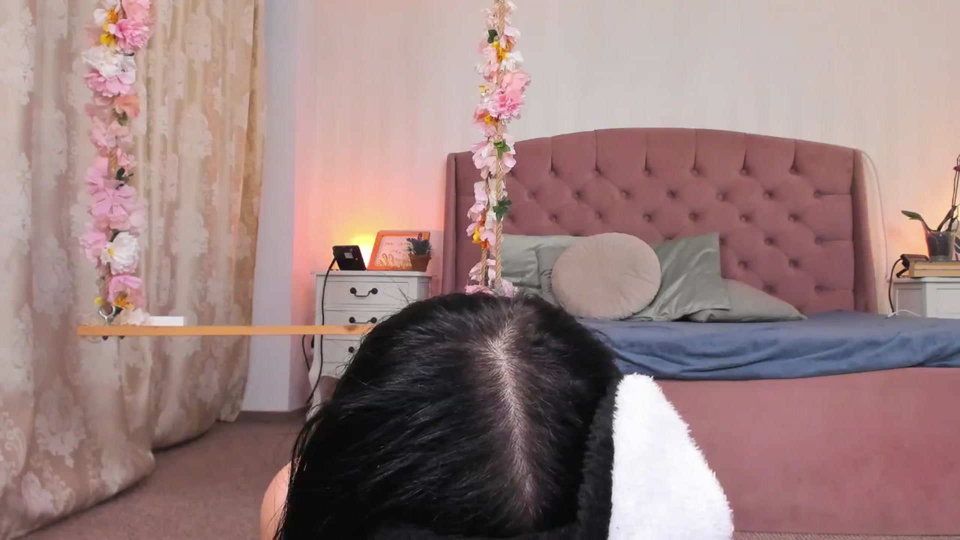 Gallery image thumbnail from Jassyejoe's myfreecams stream on, 06/11/2025, 11:58 image 15 of 20