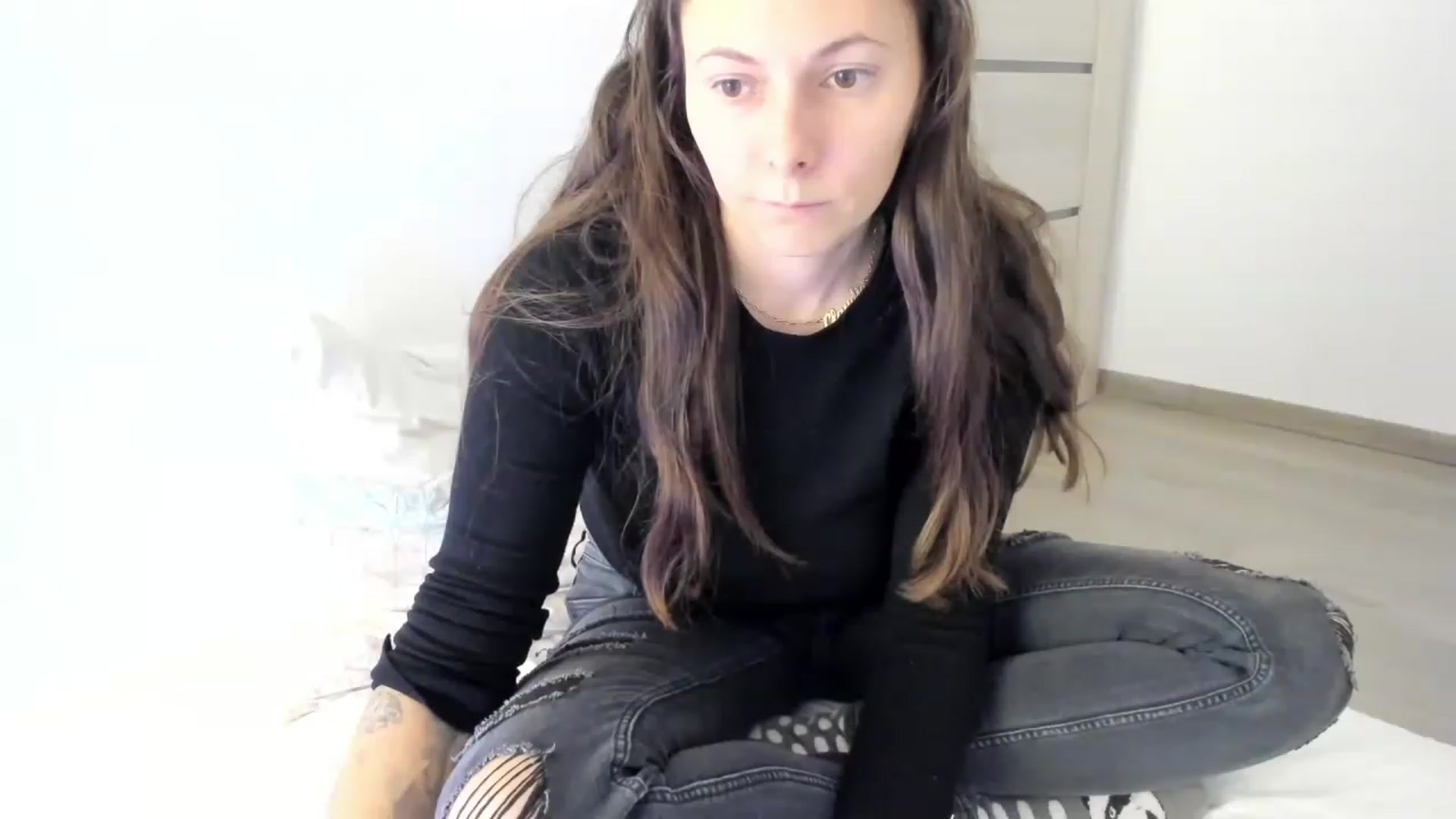 Gallery image thumbnail from Jassylovesyou's myfreecams stream on, 11/24/2022, 16:07 image 20 of 20