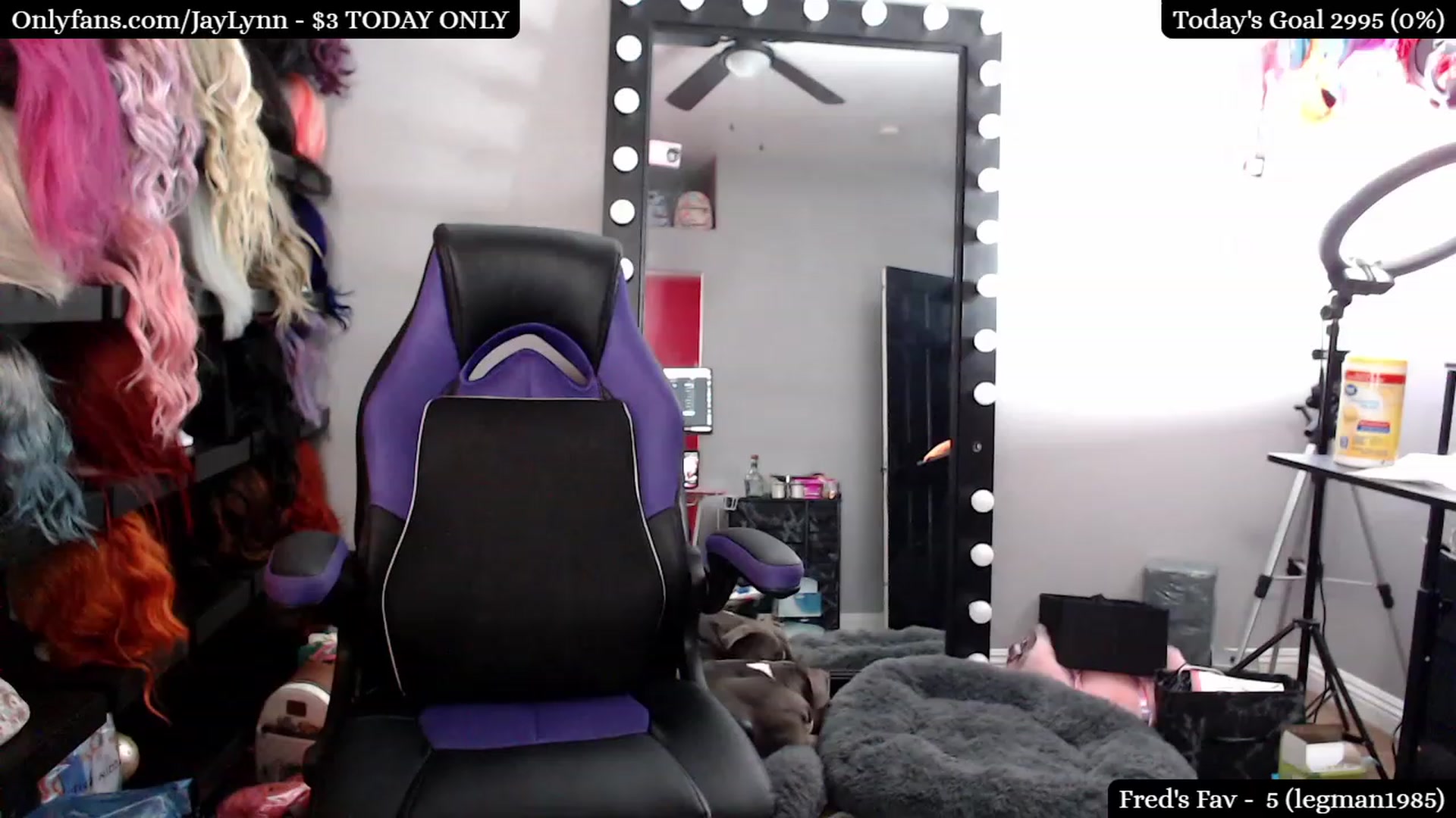 Gallery image thumbnail from JayLynn's myfreecams stream on, 08/10/2023, 06:07 image 5 of 20