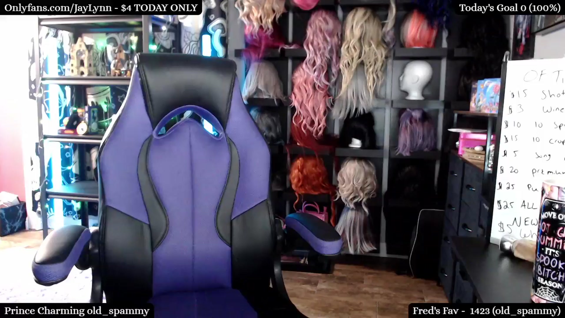 Gallery image thumbnail from JayLynn's myfreecams stream on, 04/02/2024, 08:06 image 1 of 20