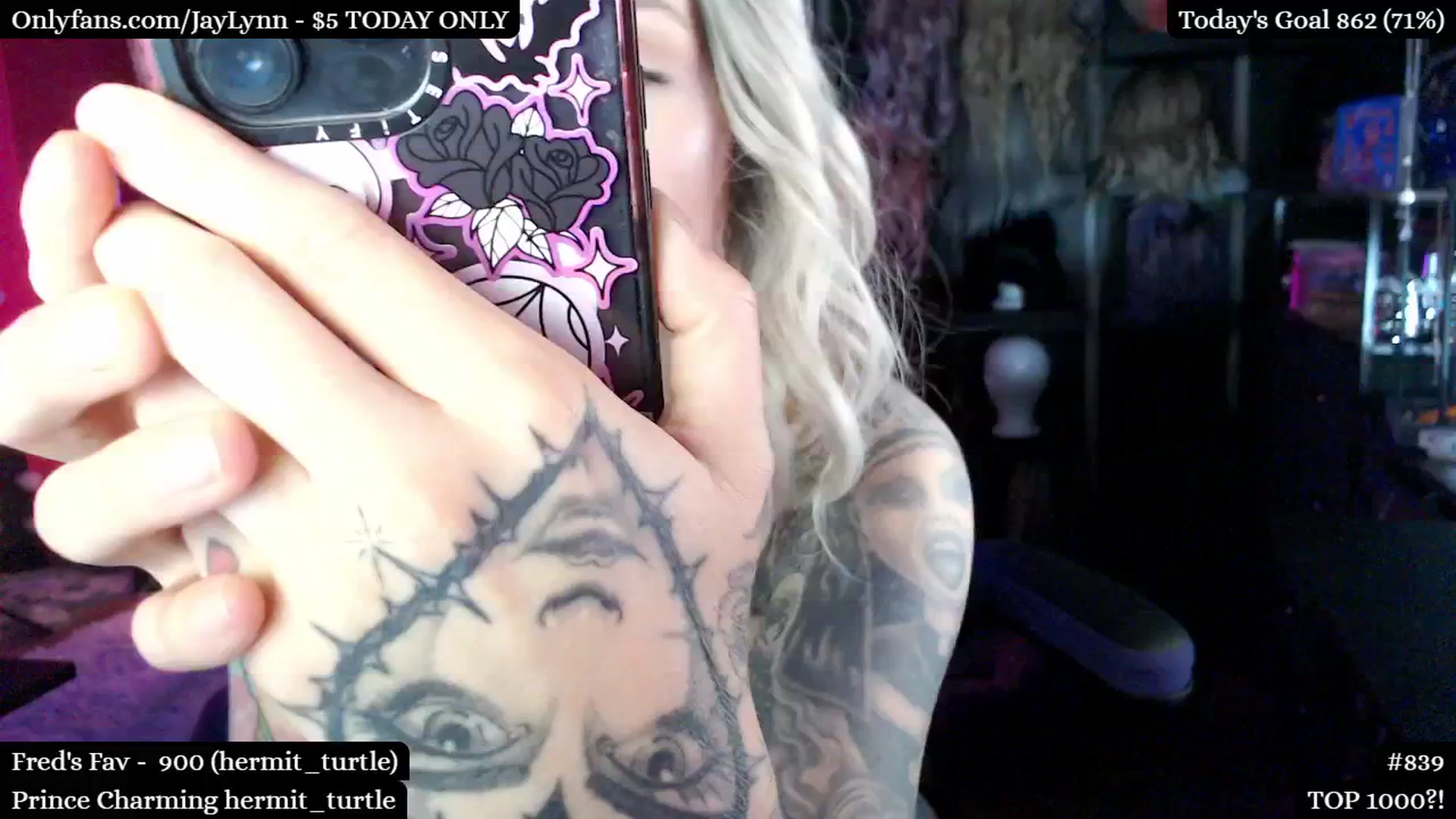 Gallery image thumbnail from JayLynn's myfreecams stream on, 05/02/2024, 07:36 image 16 of 20