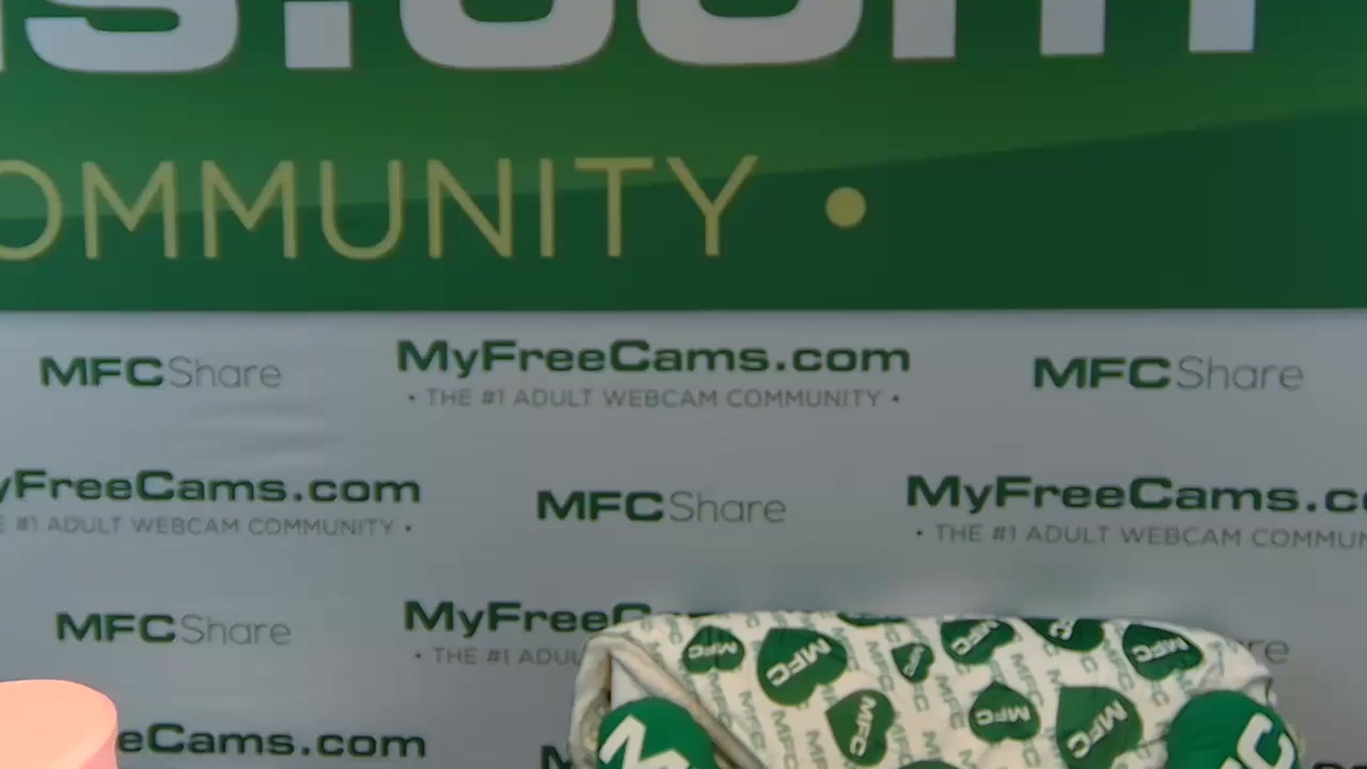 Gallery image thumbnail from JayLynn's myfreecams stream on, 01/23/2025, 03:53 image 1 of 20