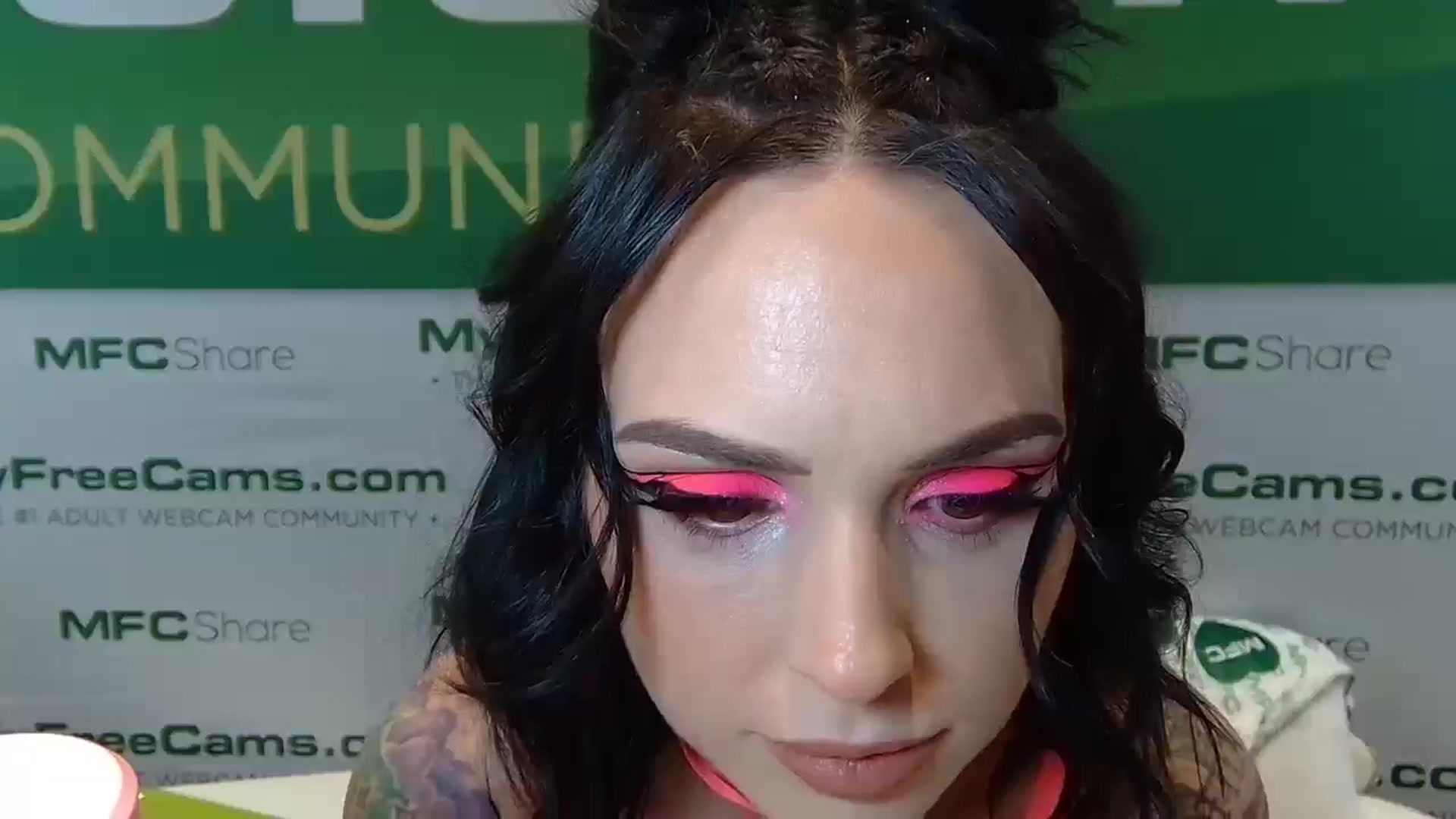 Gallery image thumbnail from JayLynn's myfreecams stream on, 01/23/2025, 03:53 image 13 of 20