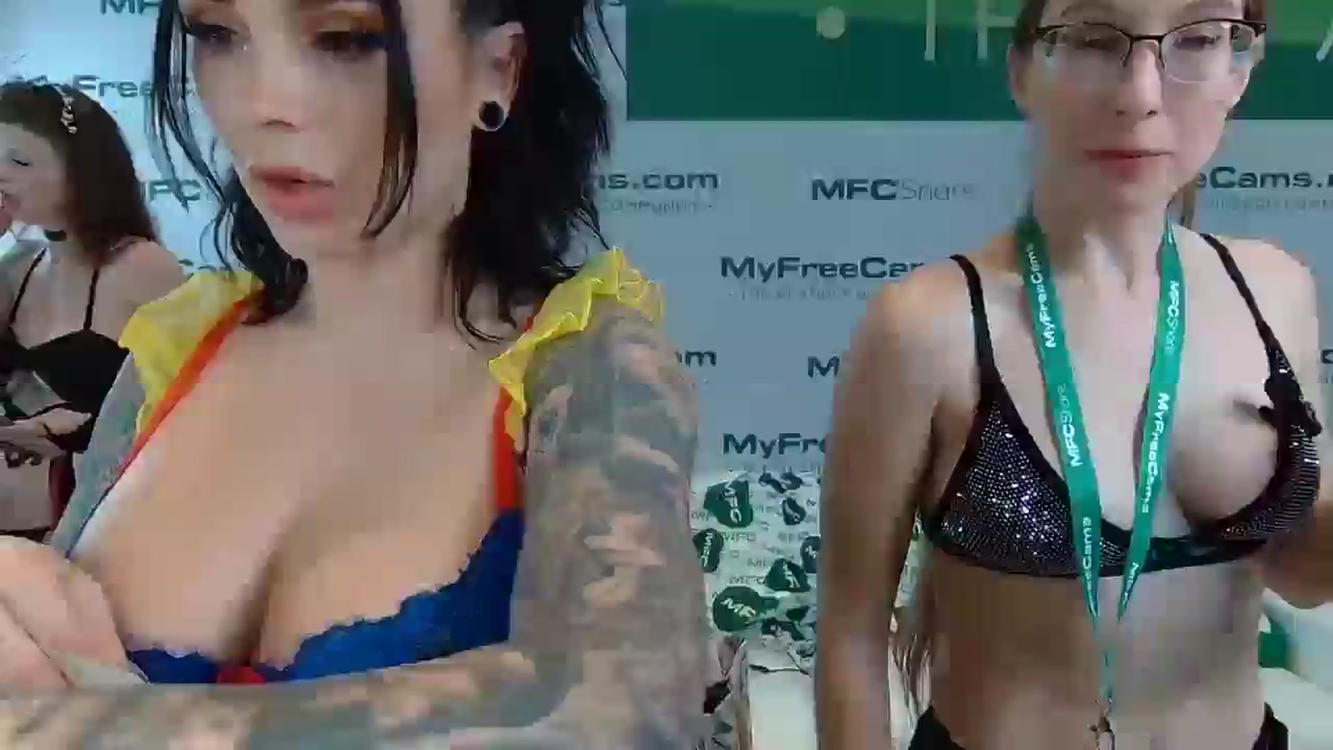 Gallery image thumbnail from JayLynn's myfreecams stream on, 01/24/2025, 02:56 image 10 of 20