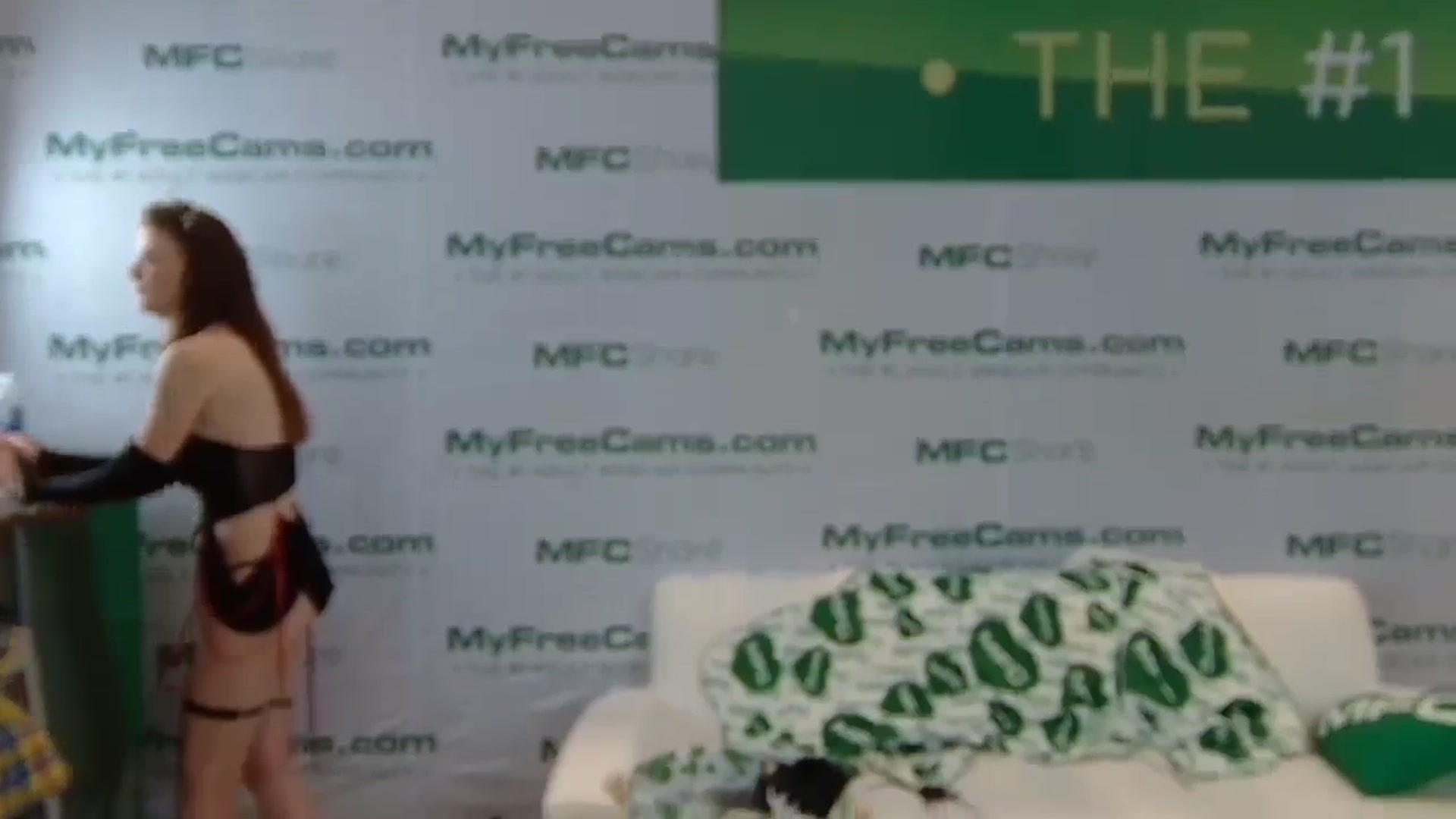 Gallery image thumbnail from JayLynn's myfreecams stream on, 01/24/2025, 03:35 image 18 of 20