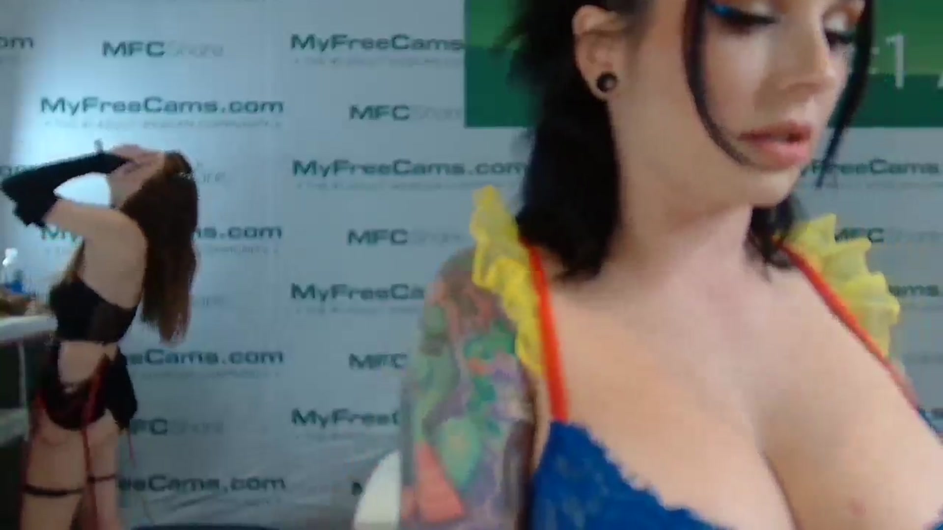 Gallery image thumbnail from JayLynn's myfreecams stream on, 01/24/2025, 03:35 image 15 of 20