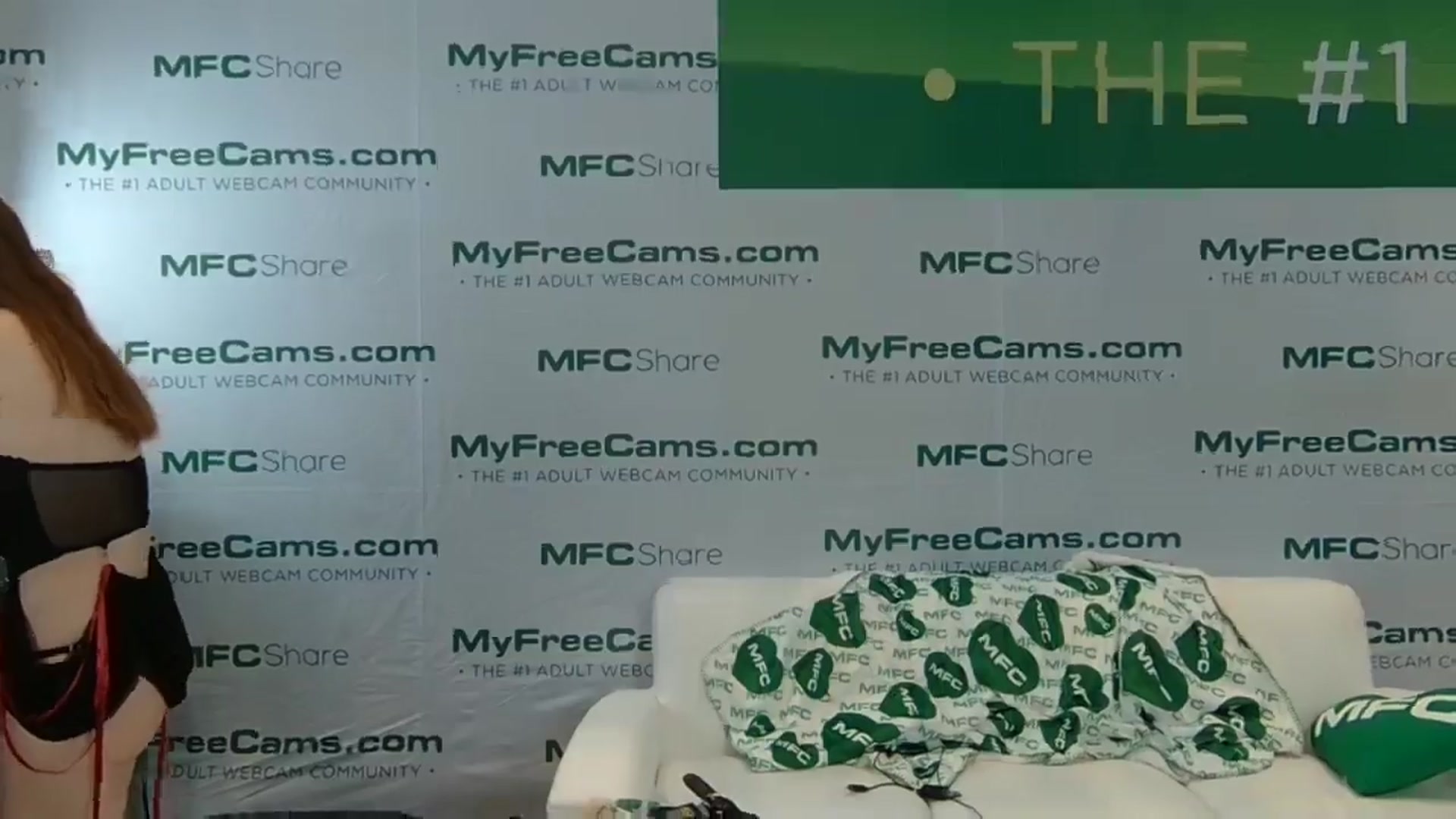 Gallery image thumbnail from JayLynn's myfreecams stream on, 01/24/2025, 03:35 image 3 of 20