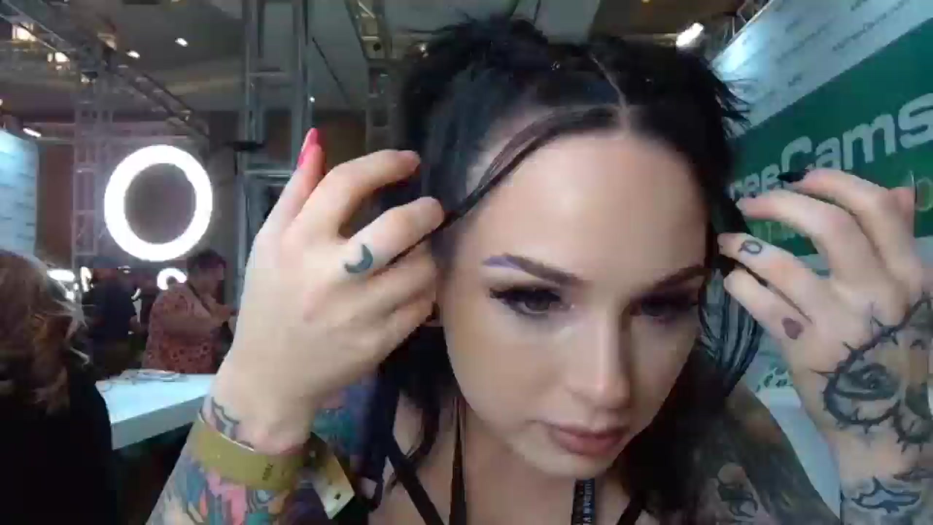 Gallery image thumbnail from JayLynn's myfreecams stream on, 01/25/2025, 21:26 image 1 of 20