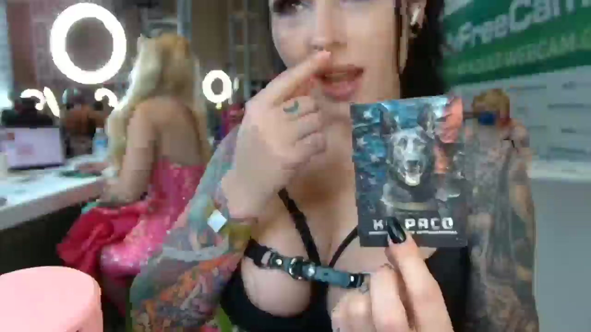 Gallery image thumbnail from JayLynn's myfreecams stream on, 01/25/2025, 23:32 image 19 of 20